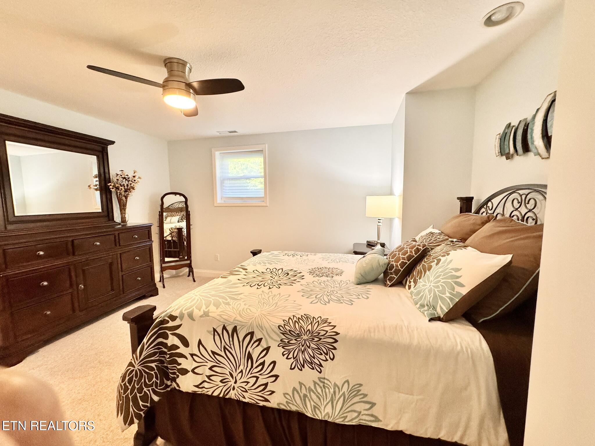 201 Iroquois Circle Loudon TN 37774