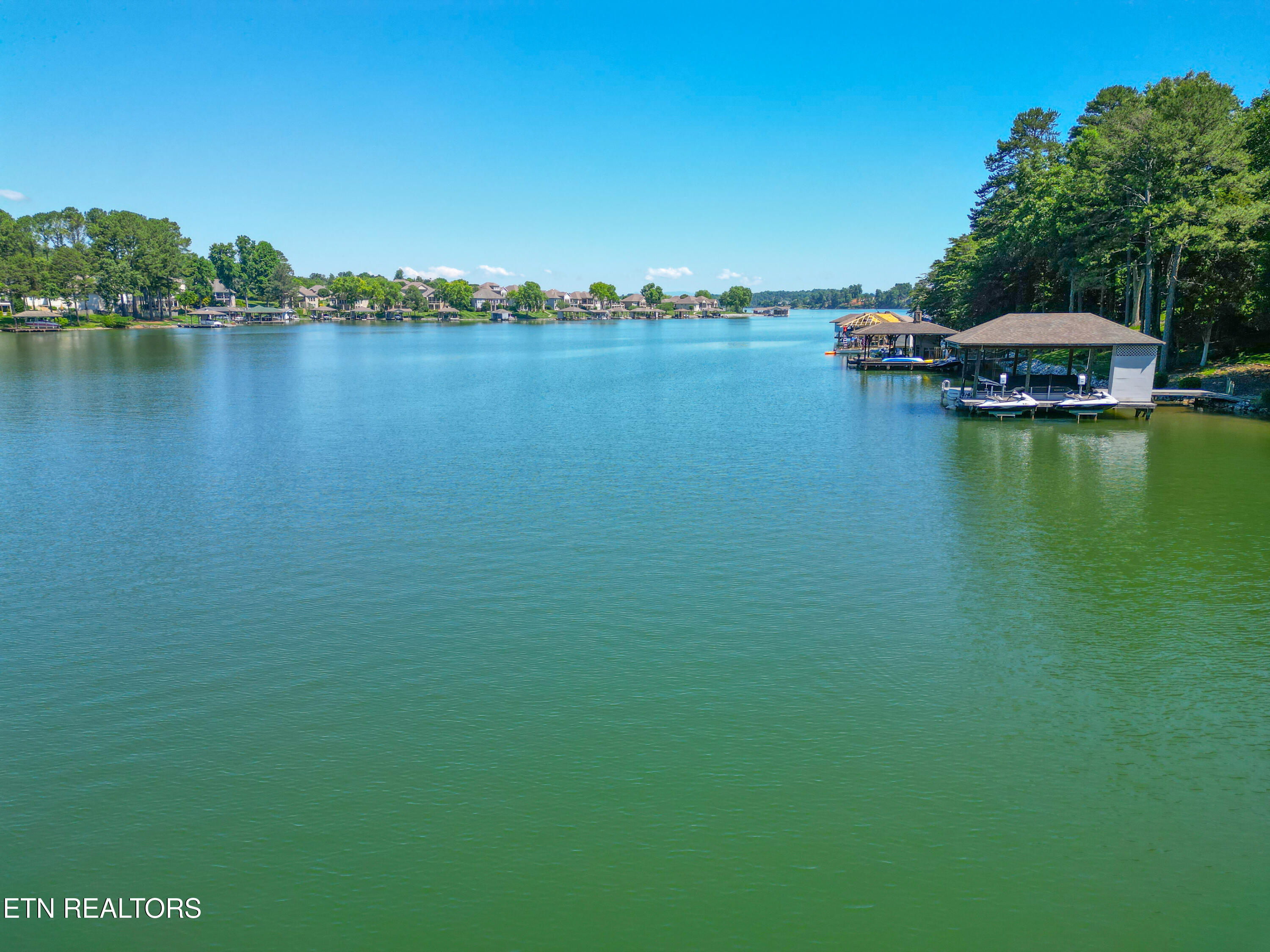 201 Iroquois Circle Loudon TN 37774