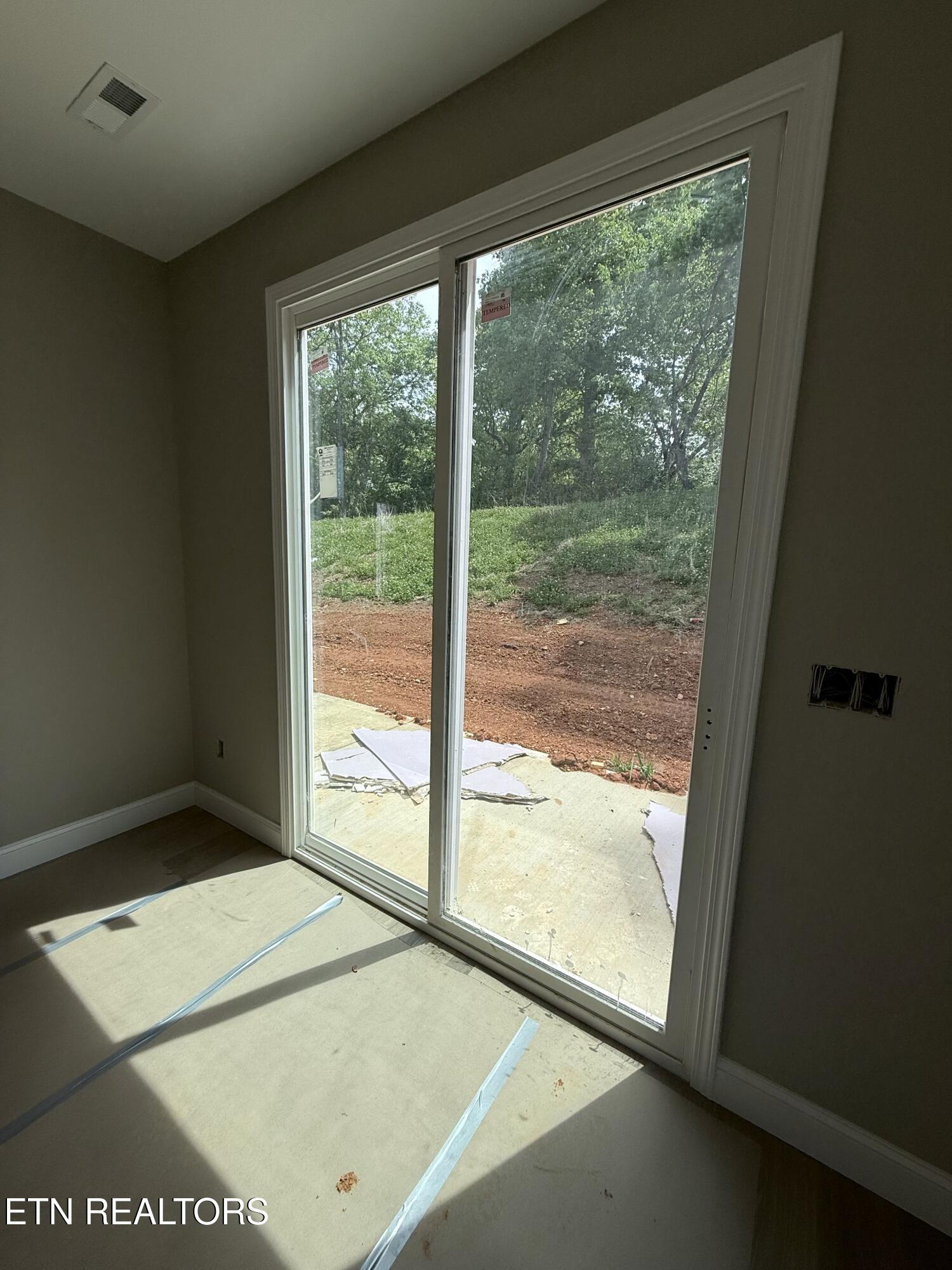 504 8th Avenue Lenoir City TN 37771