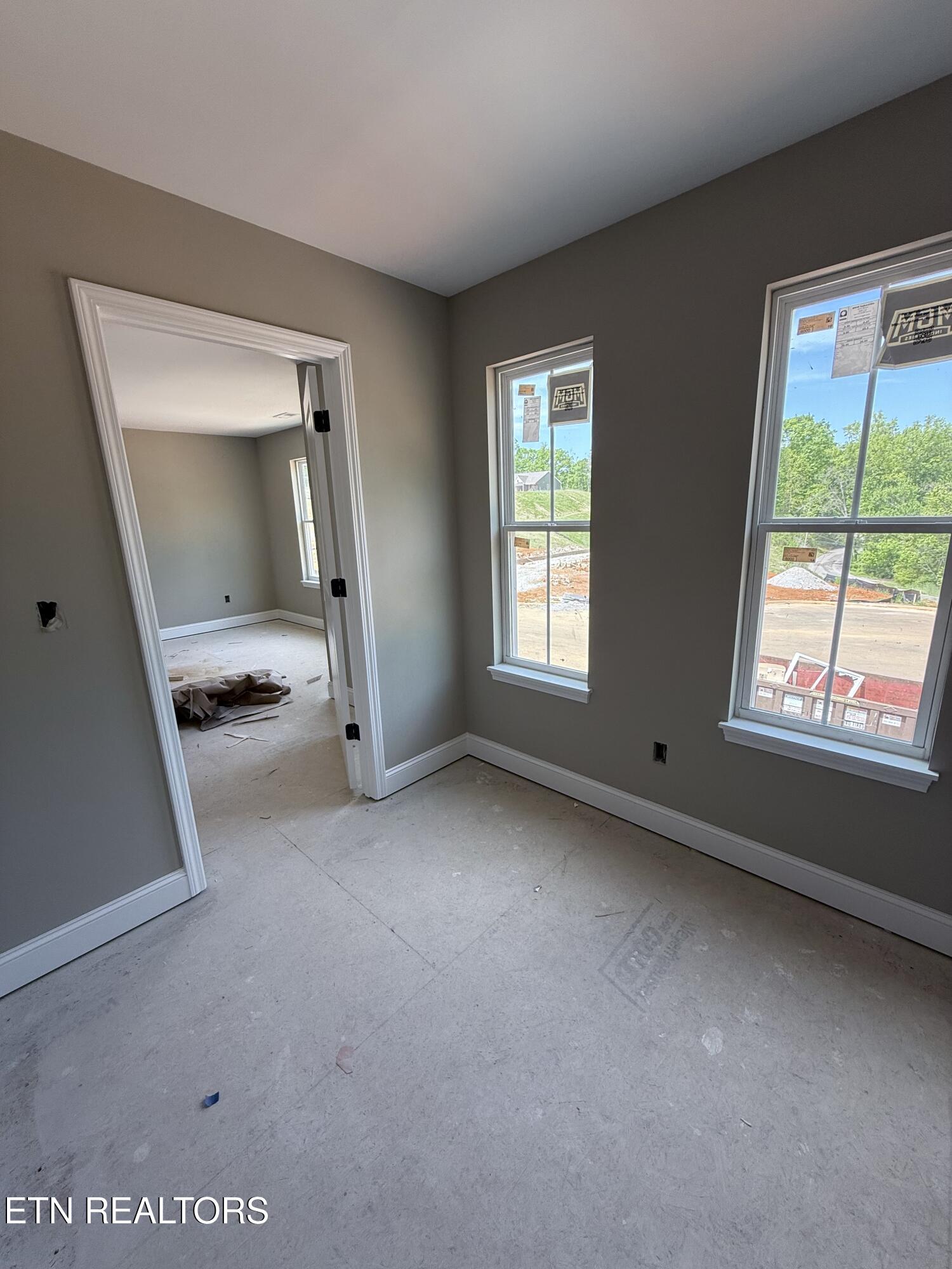 504 8th Avenue Lenoir City TN 37771