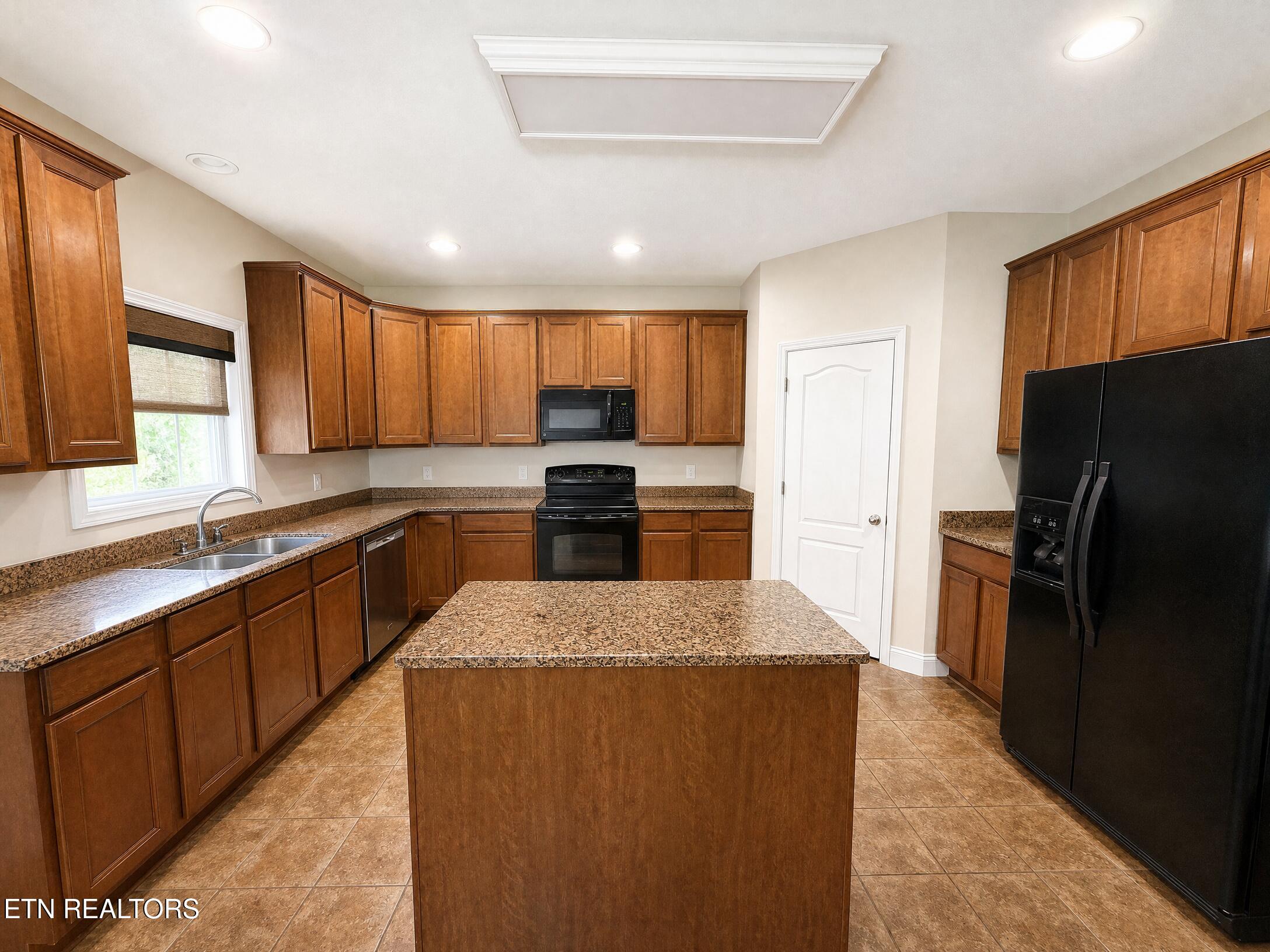5518 Aromatic Aster Road Knoxville TN 37918