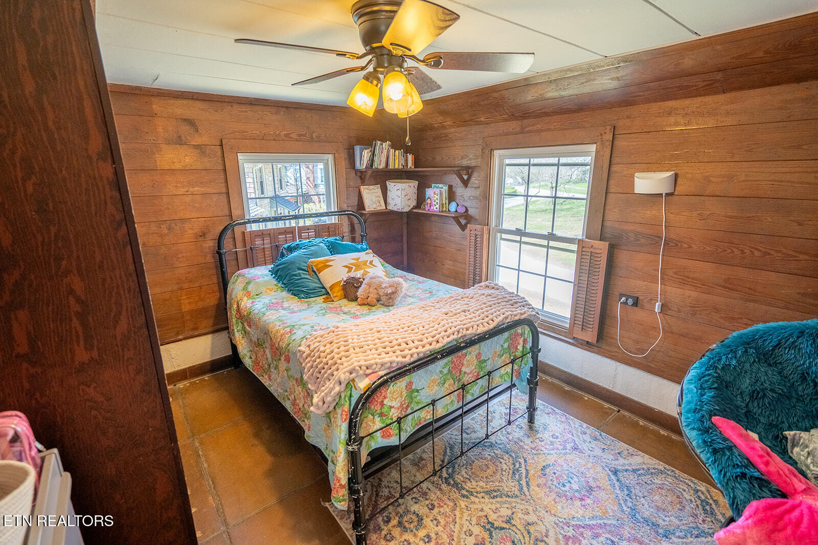 200 Oak Road Norris TN 37828