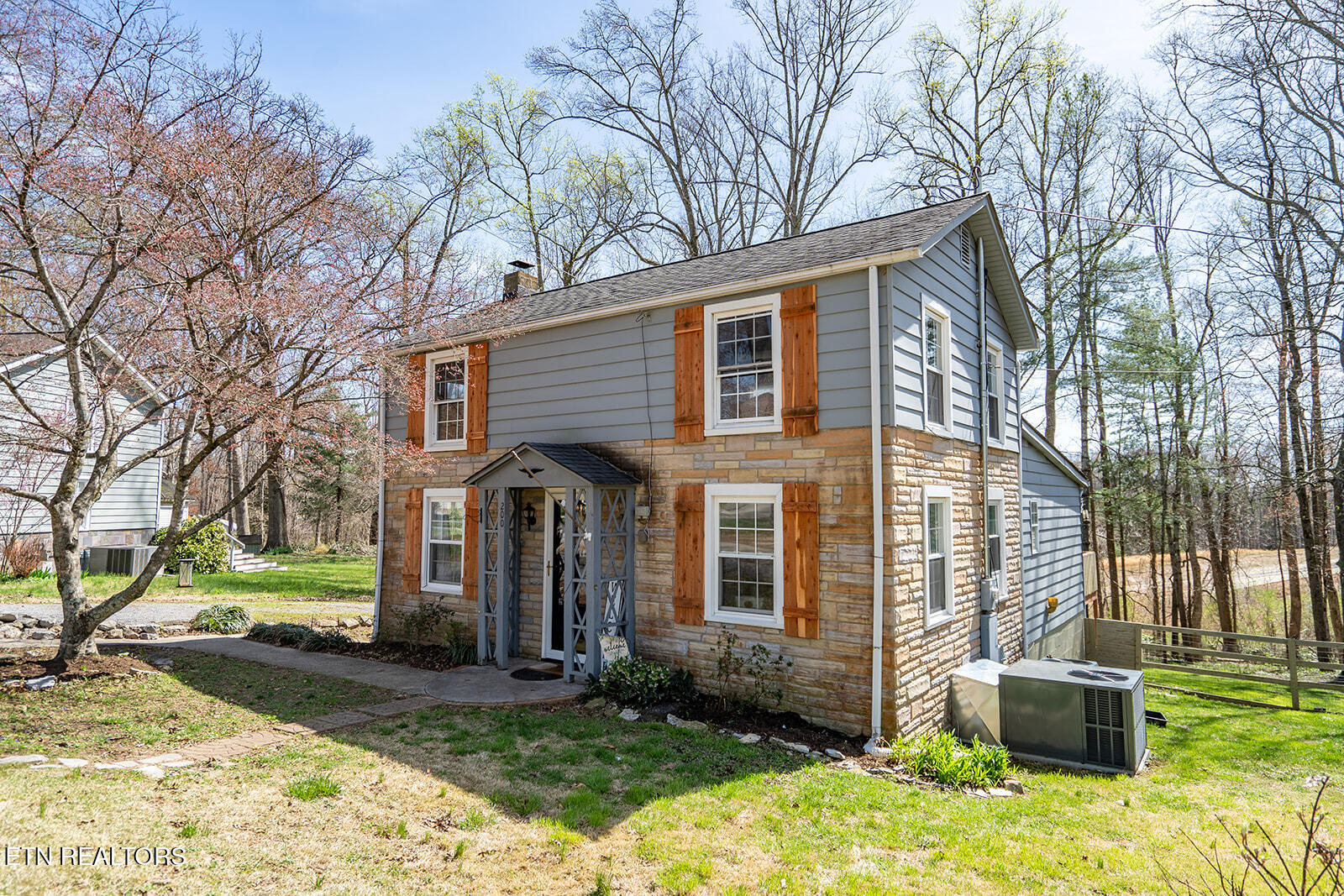200 Oak Road Norris TN 37828