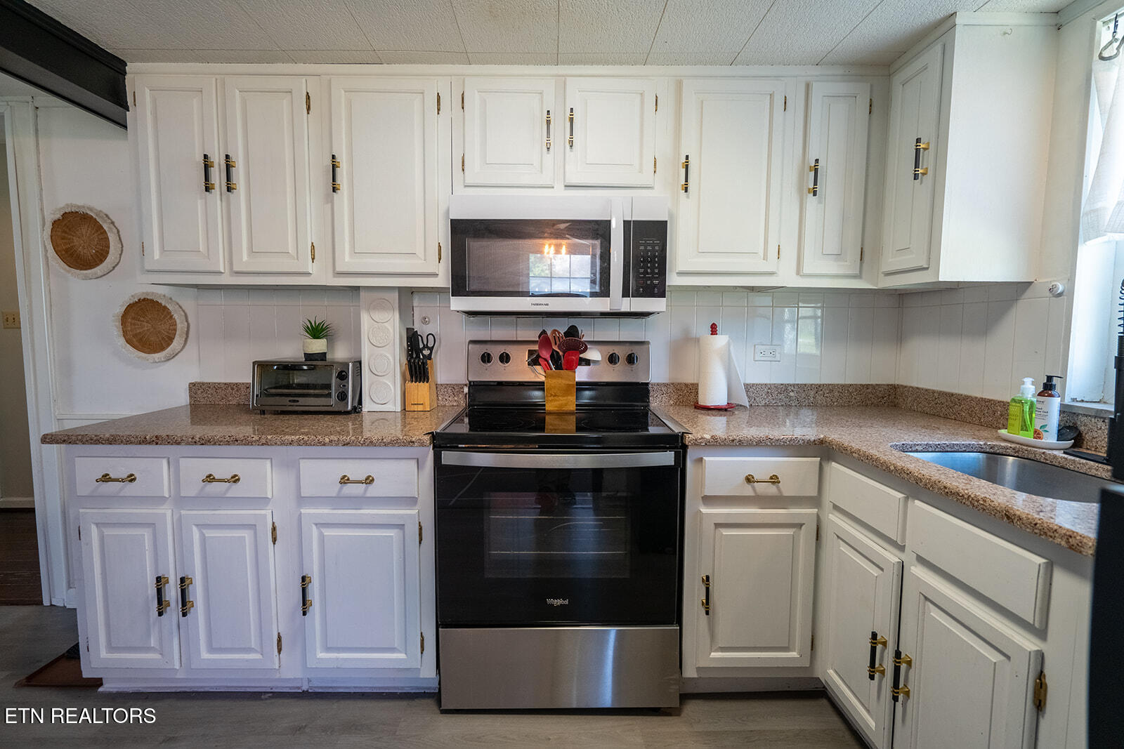 200 Oak Road Norris TN 37828