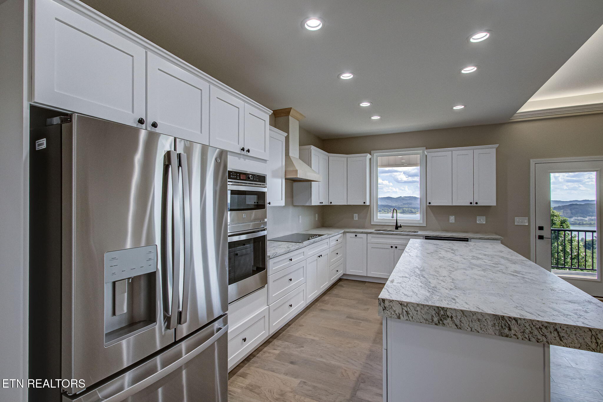 164 Logans Bluff Bean Station TN 37708