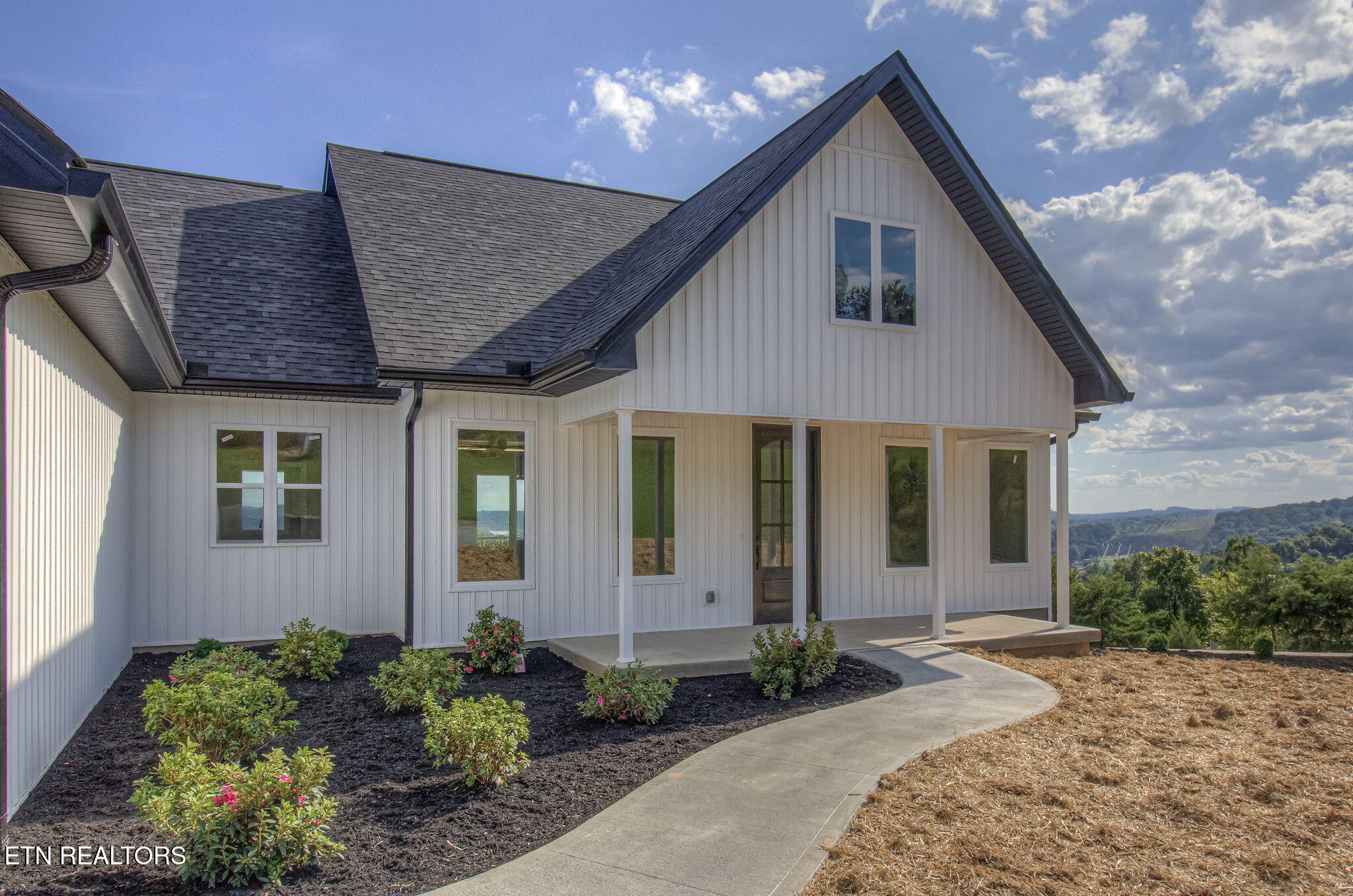 164 Logans Bluff Bean Station TN 37708