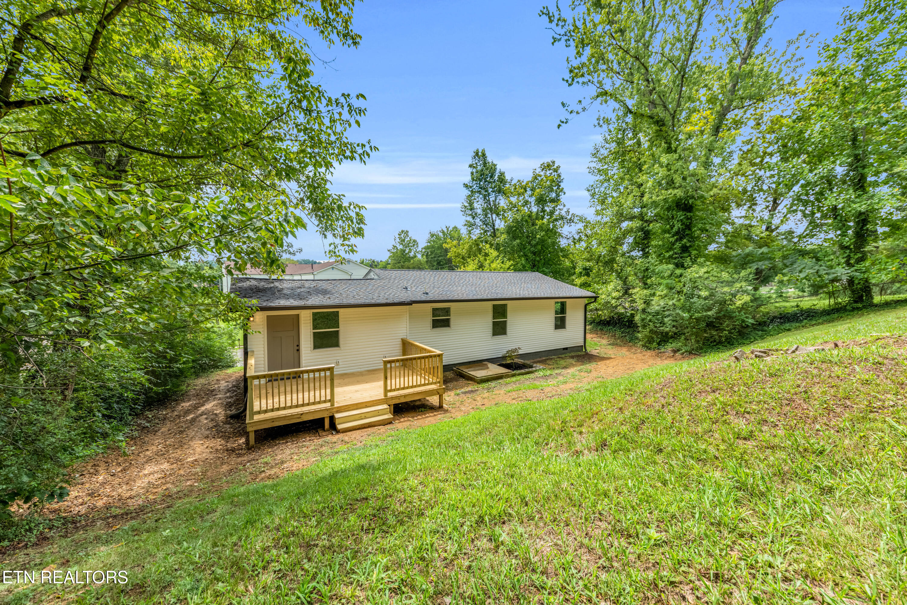 1521 Willoughby Road Knoxville TN 37920