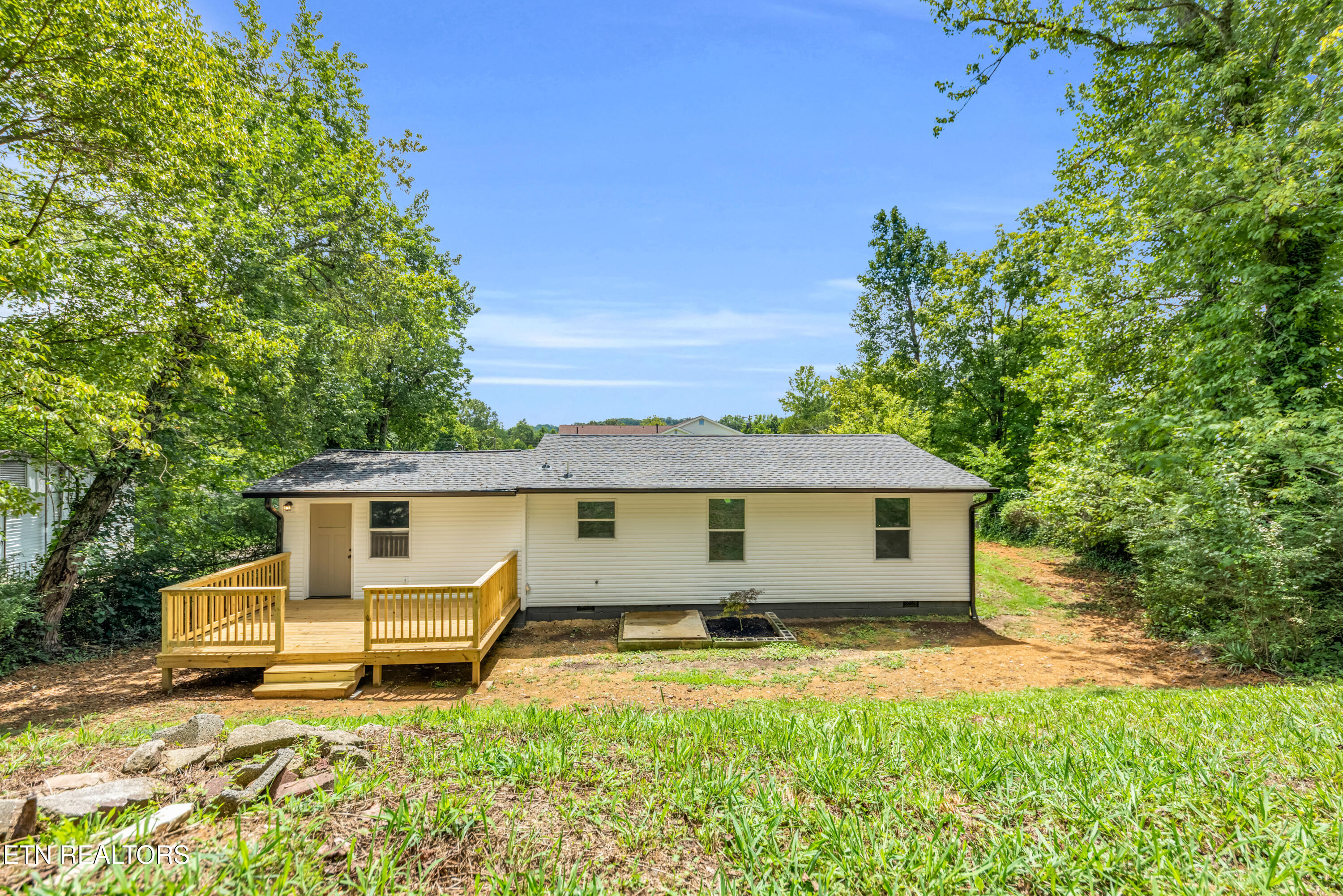 1521 Willoughby Road Knoxville TN 37920