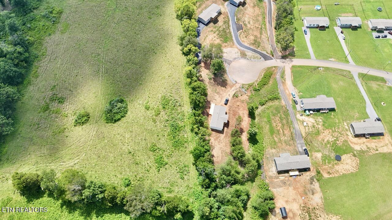 347 Bungalow Drive Dandridge TN 37725