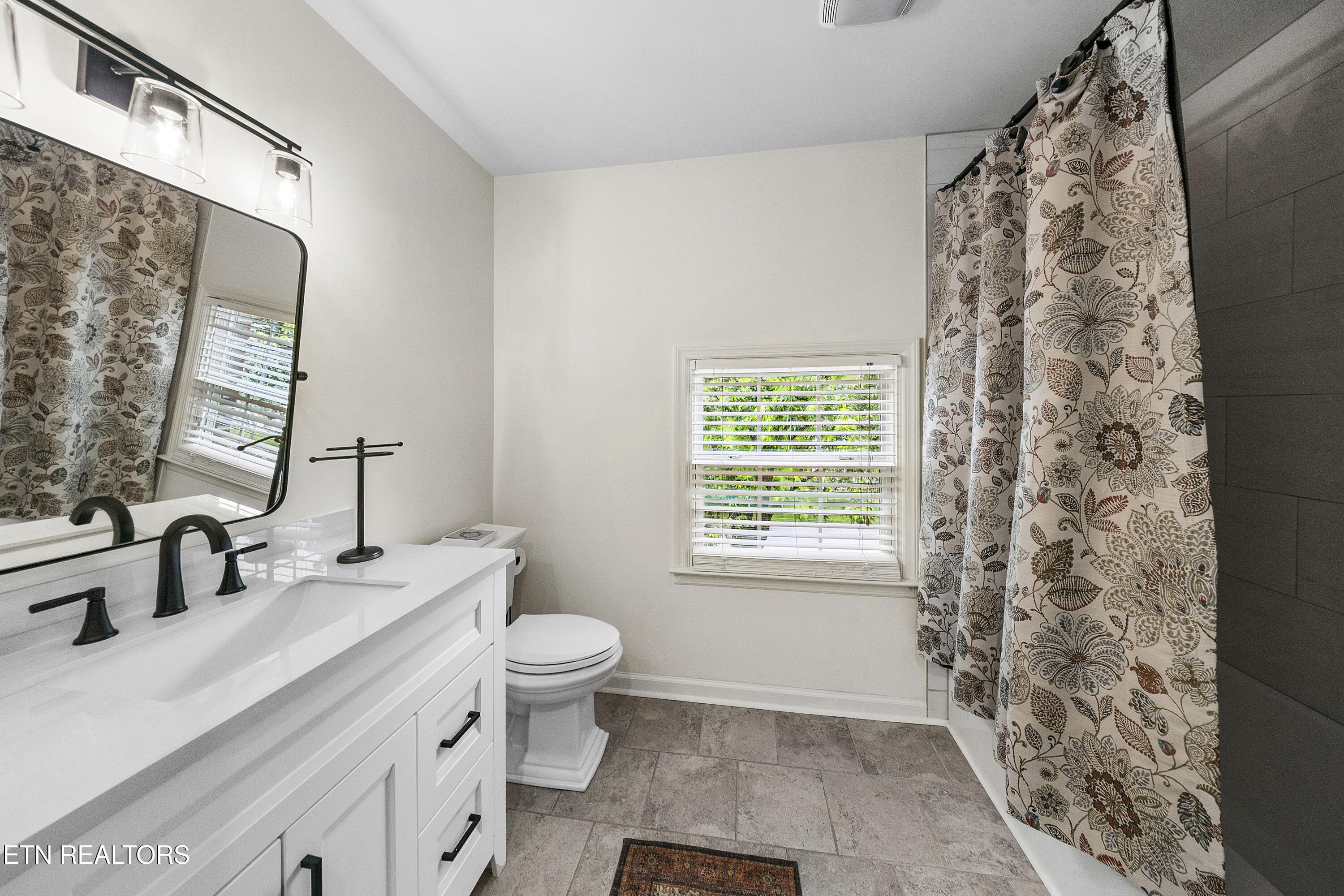 12545 Camdenbridge Drive Knoxville TN 37934