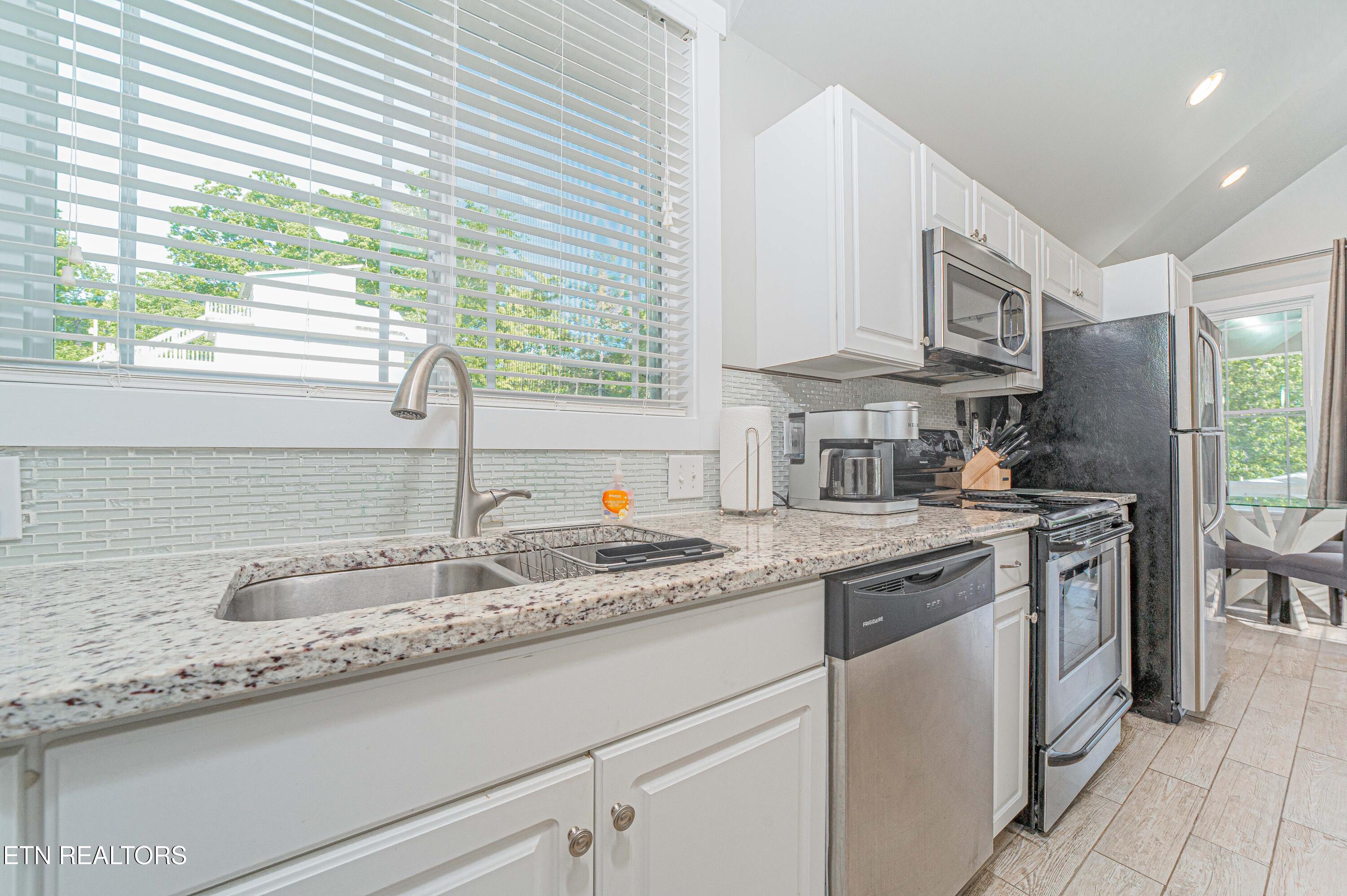 739 Indian River Boat Dock Road Jacksboro TN 37757
