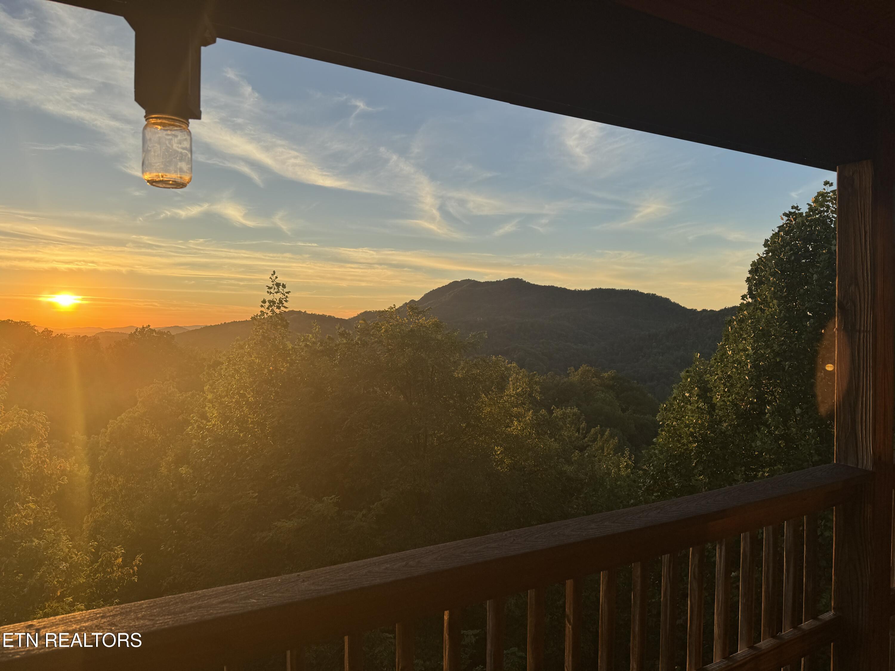 3248 Grouse Ridge Lane Sevierville TN 37862