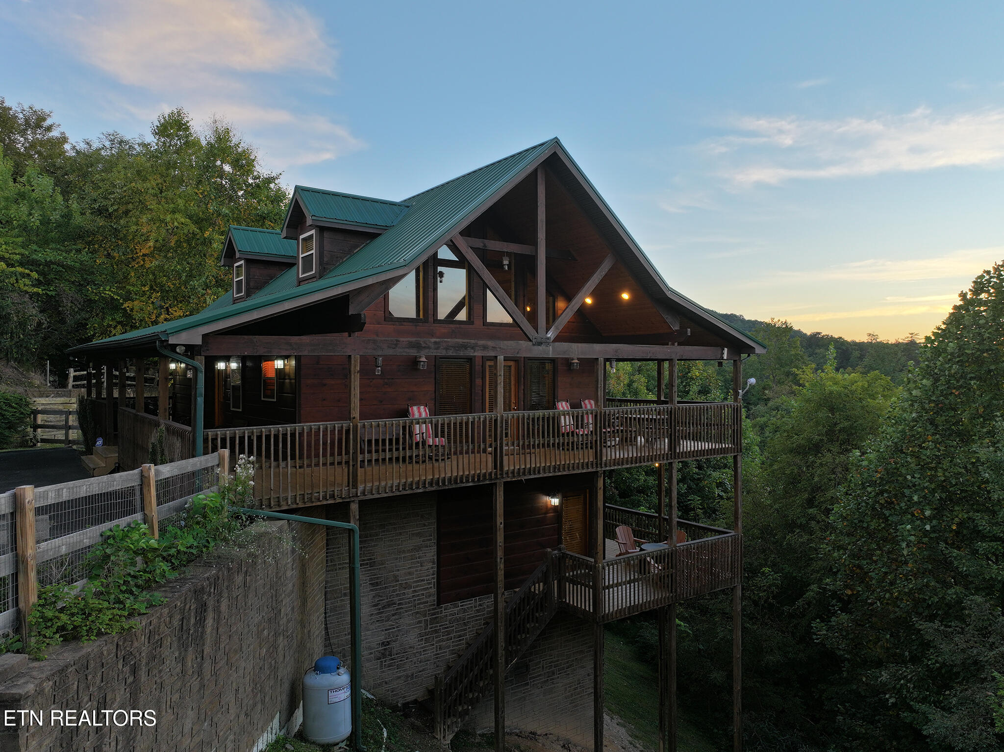 3248 Grouse Ridge Lane Sevierville TN 37862