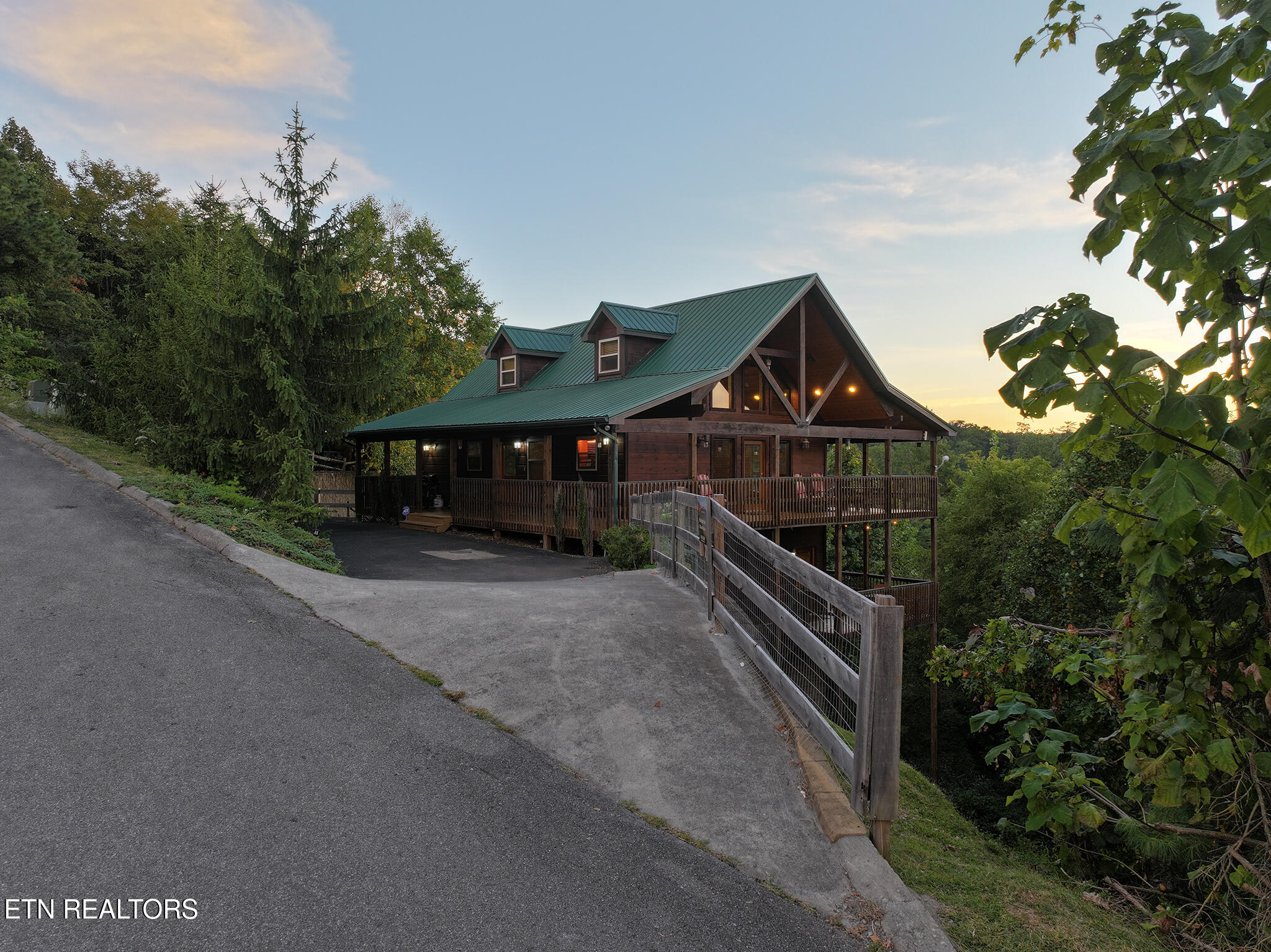 3248 Grouse Ridge Lane Sevierville TN 37862