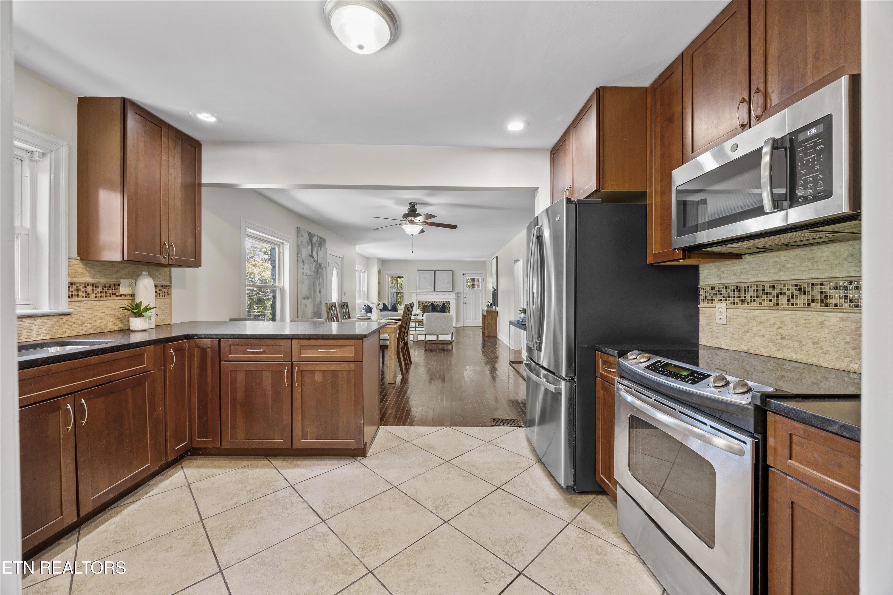 5106 Holston Drive Knoxville TN 37914