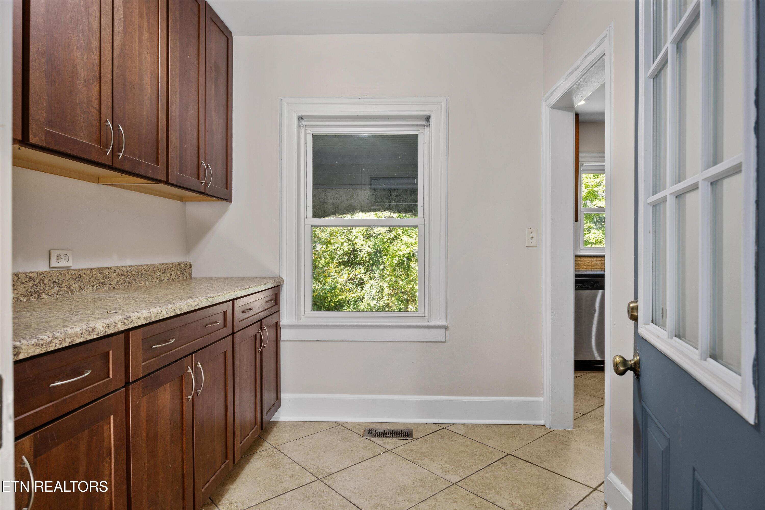 5106 Holston Drive Knoxville TN 37914