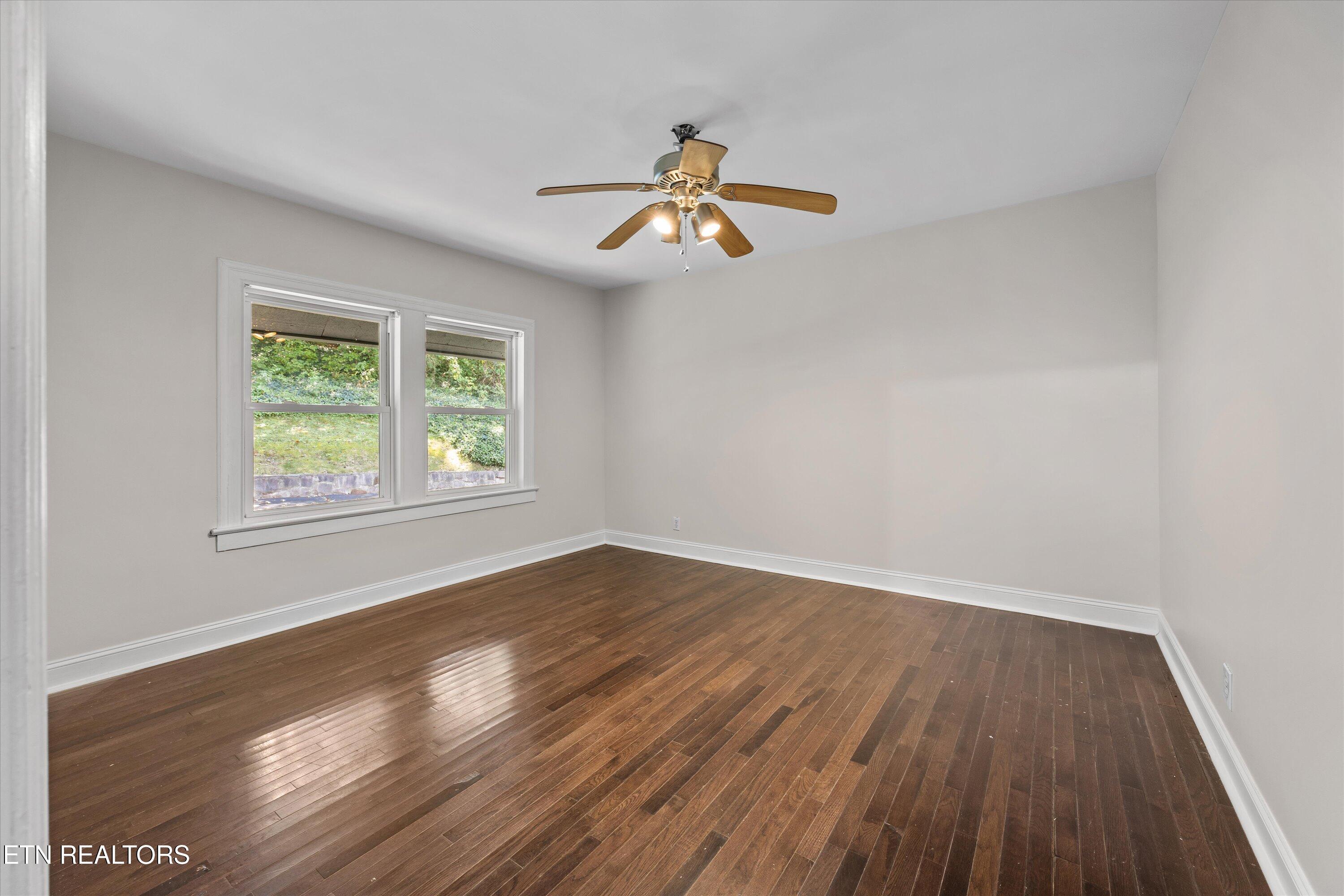 5106 Holston Drive Knoxville TN 37914