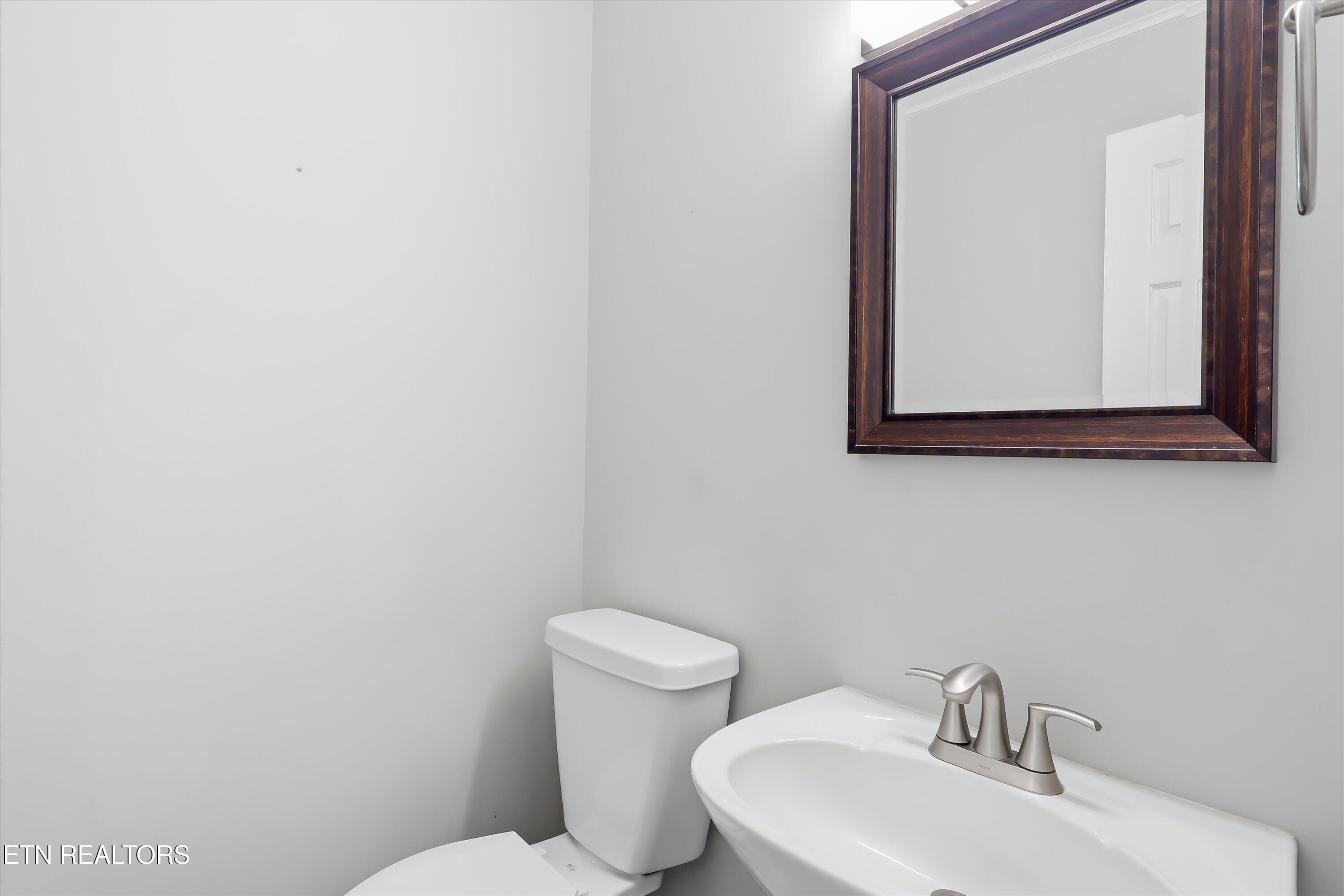 2376 Conners Creek Circle Knoxville TN 37932