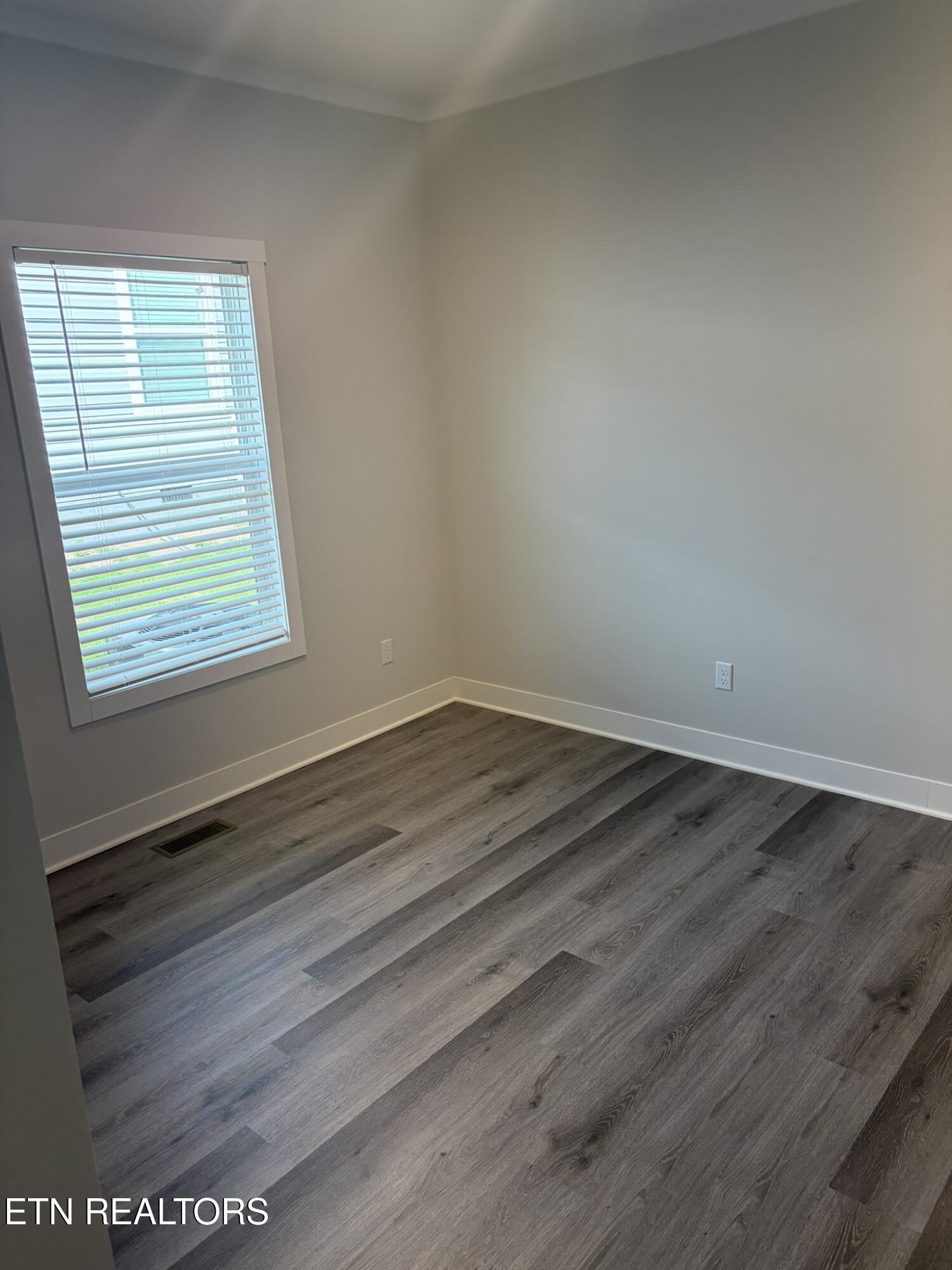 3863 Crimson Clover Lane Knoxville TN 37924