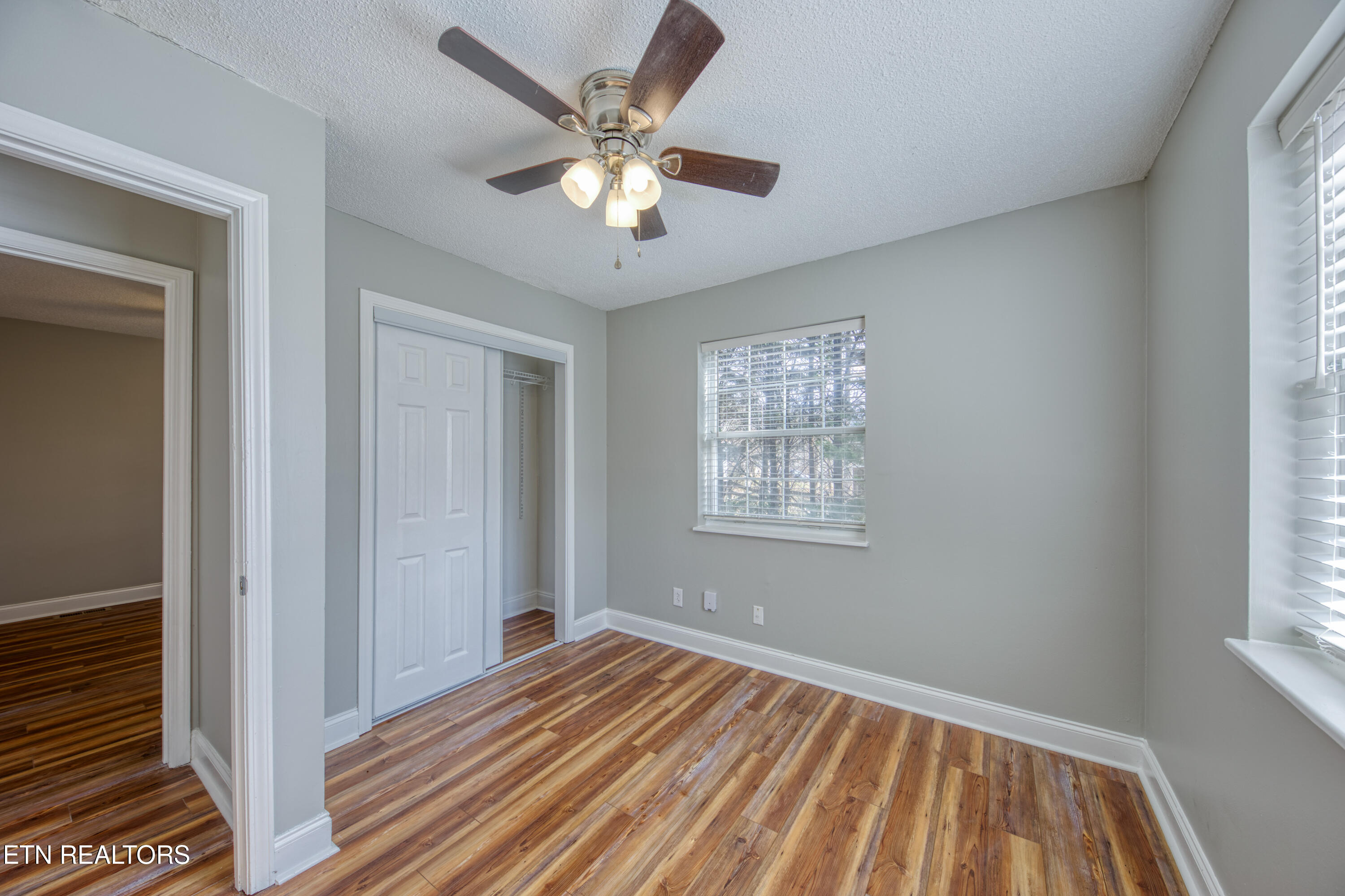 2205 Ridgecrest Drive Knoxville TN 37918