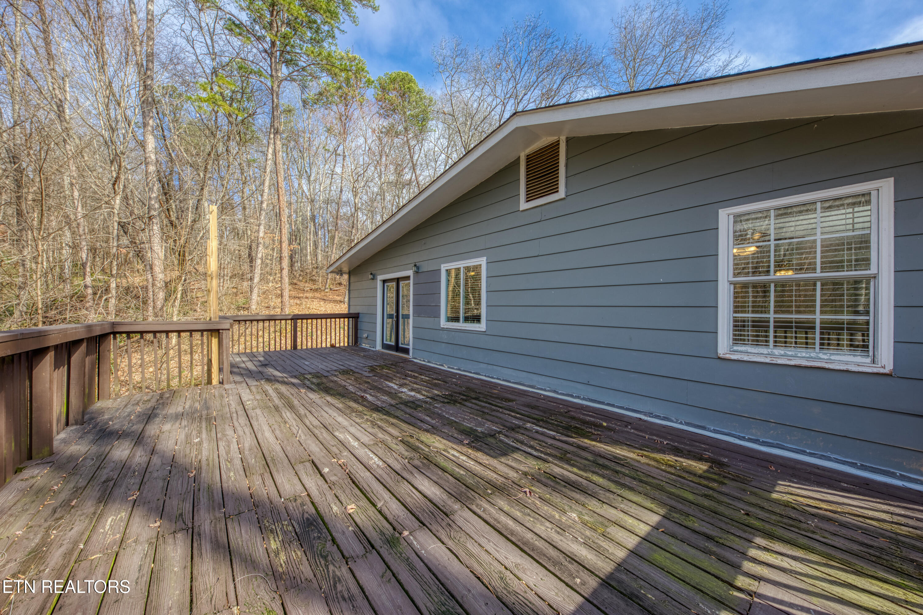 2205 Ridgecrest Drive Knoxville TN 37918