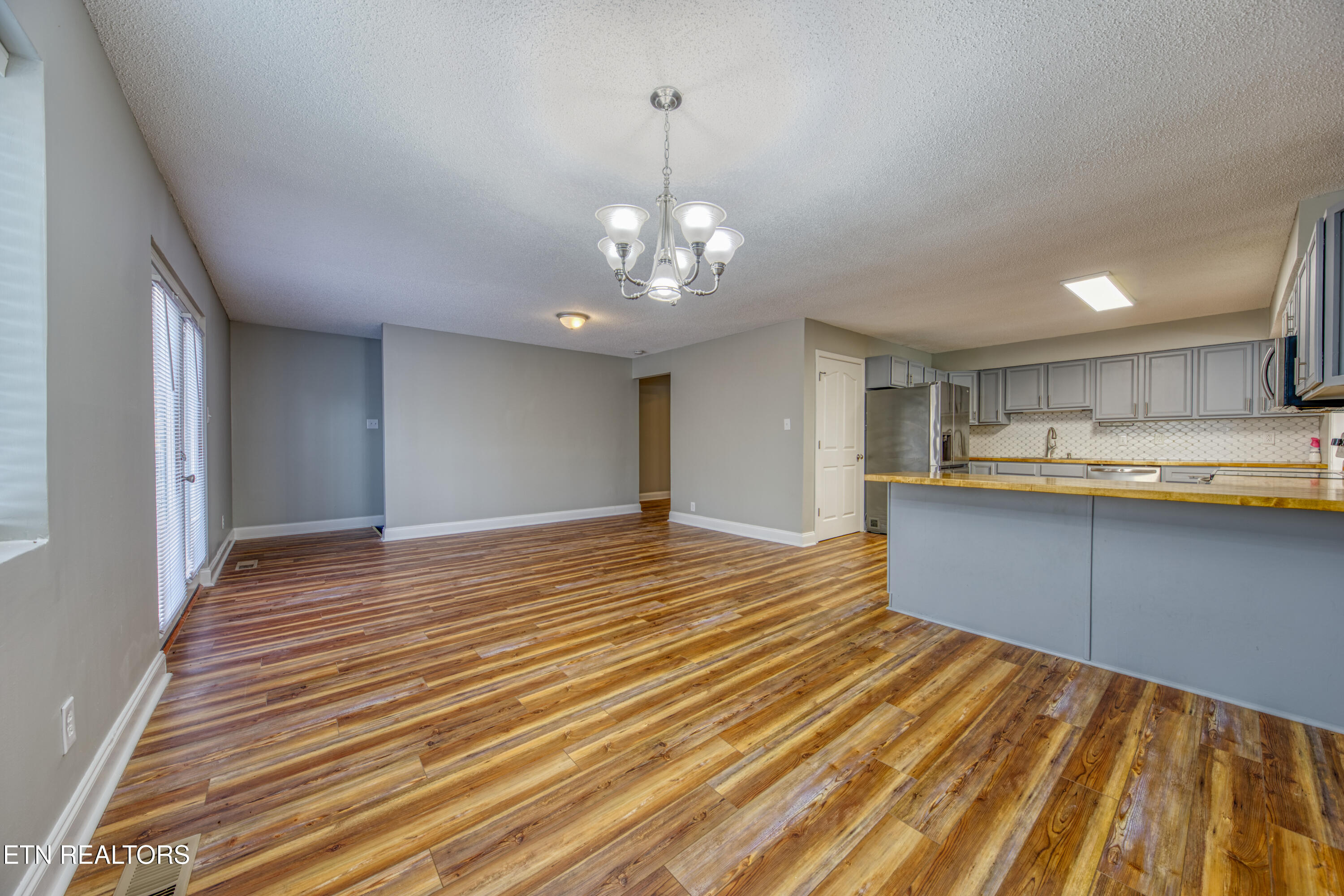 2205 Ridgecrest Drive Knoxville TN 37918