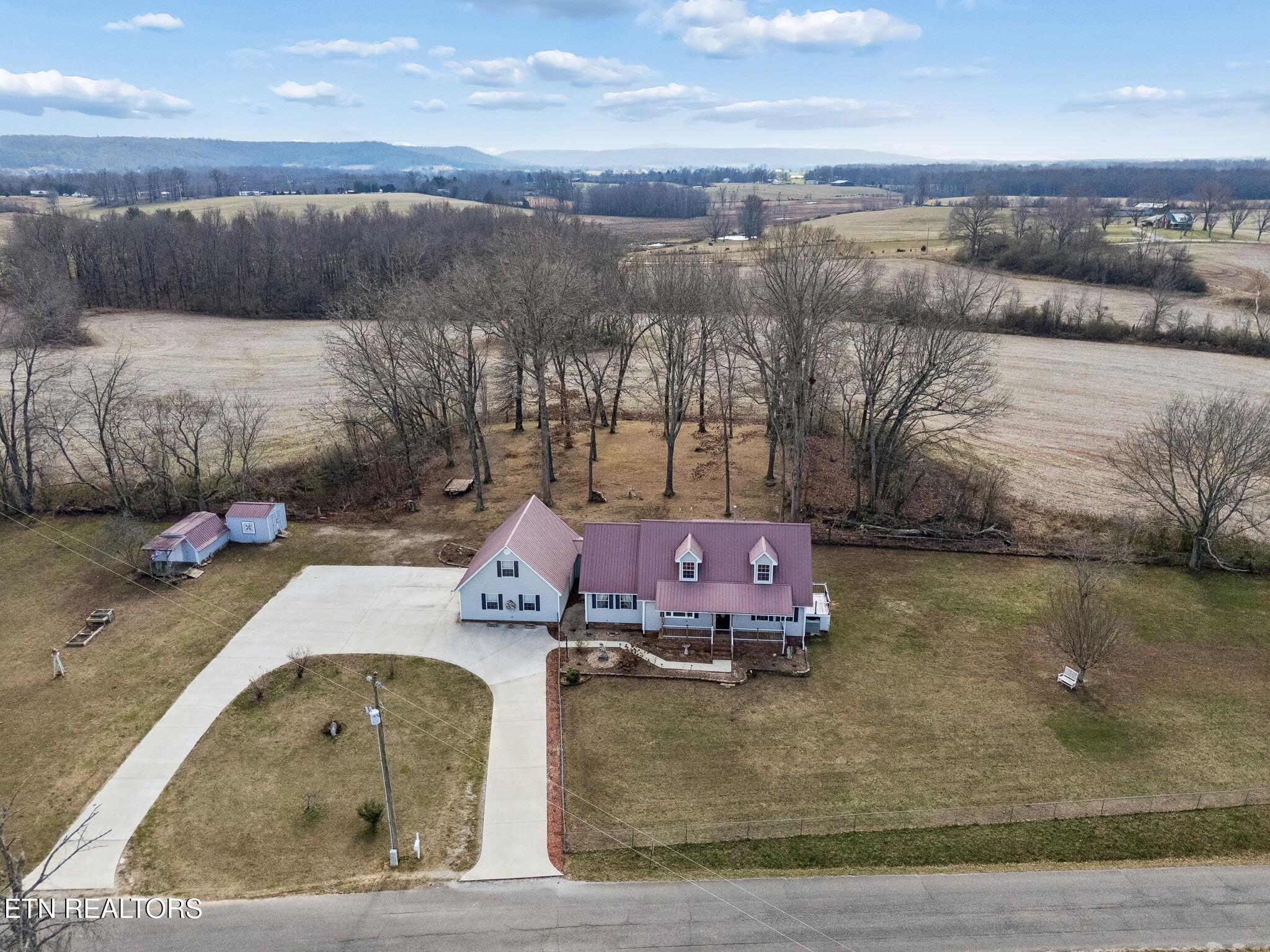 524 Willie Jarvis Road Sparta TN 38583