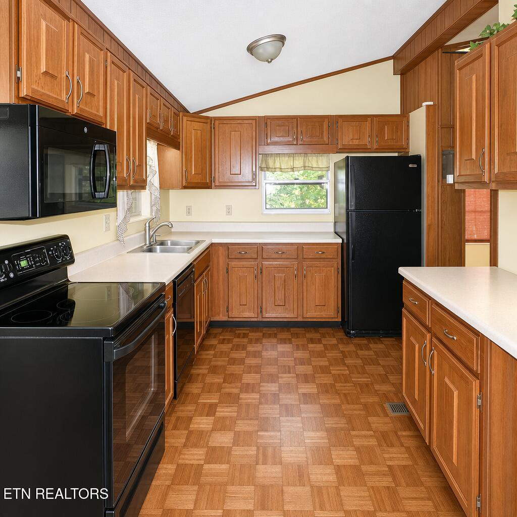 106 London Court Crossville TN 38558