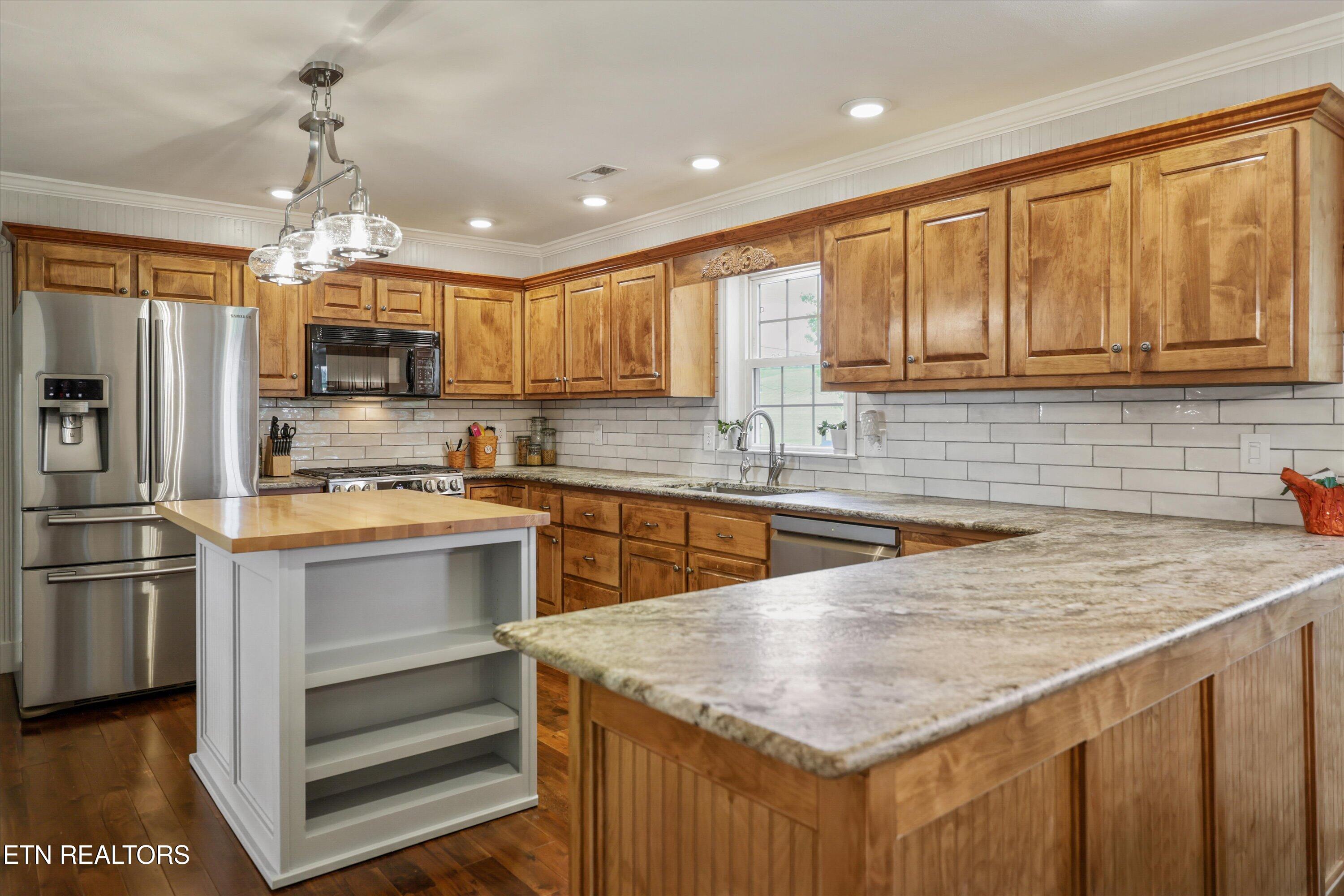 1167 Sable Road Spring City TN 37381