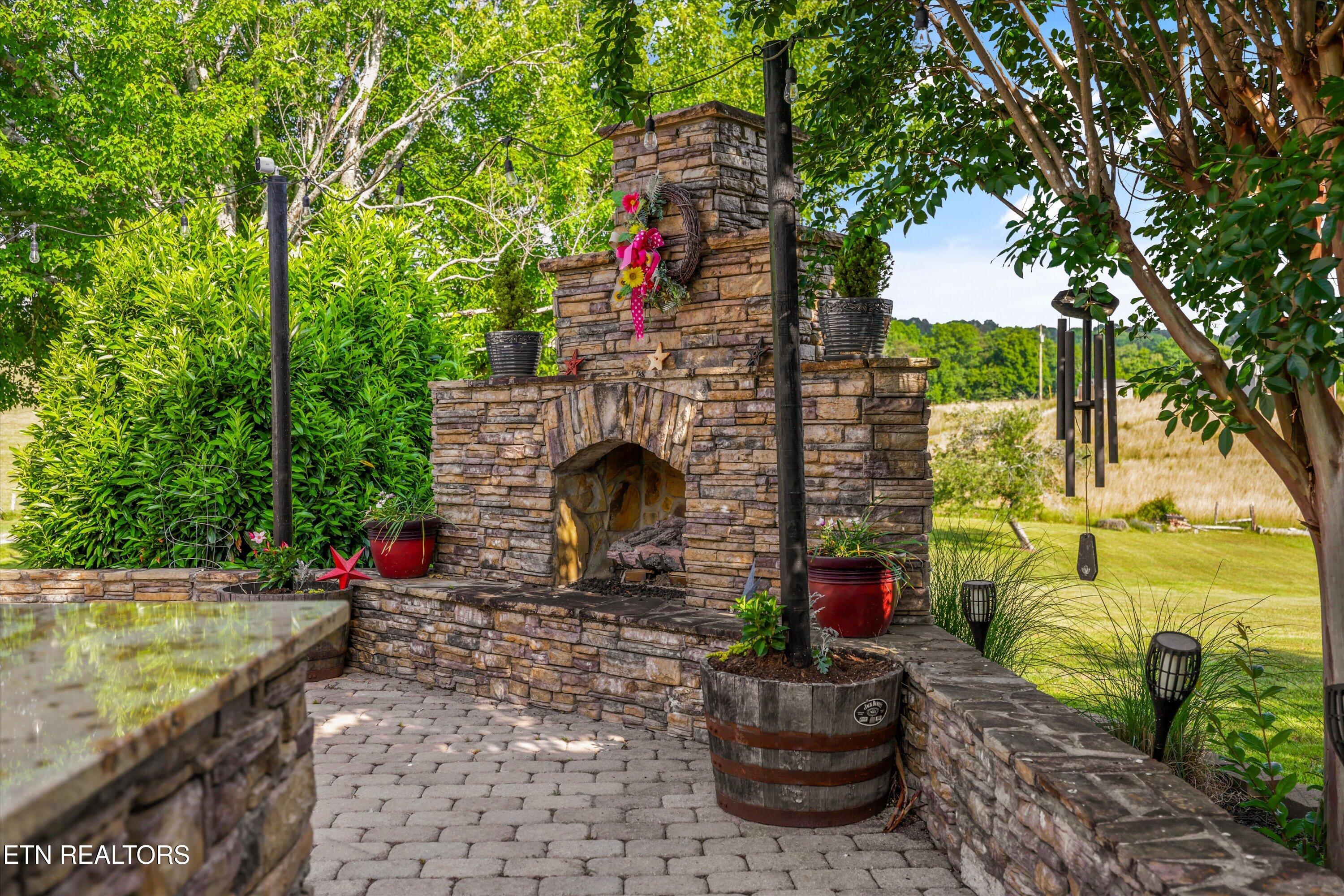 1167 Sable Road Spring City TN 37381