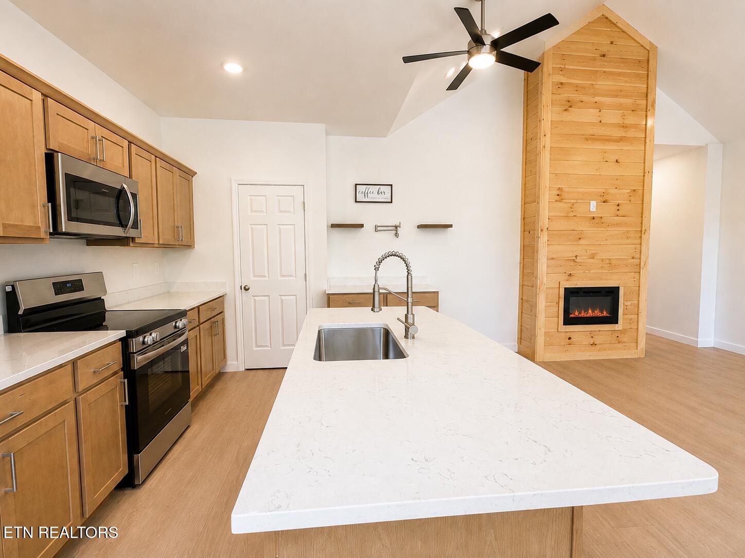 2502 Limestone Court Sevierville TN 37876