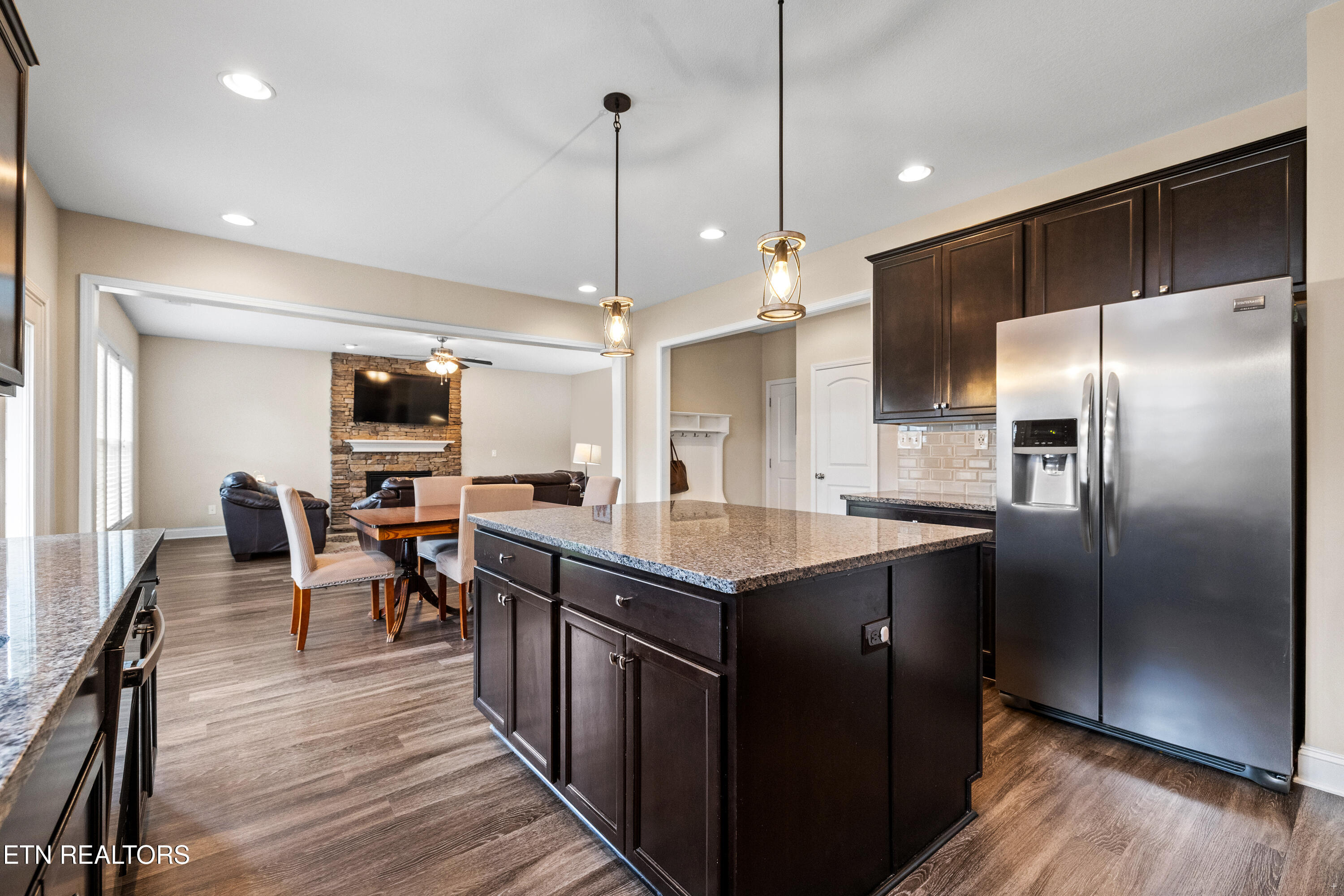 2058 Gusty Wind Lane Knoxville TN 37932