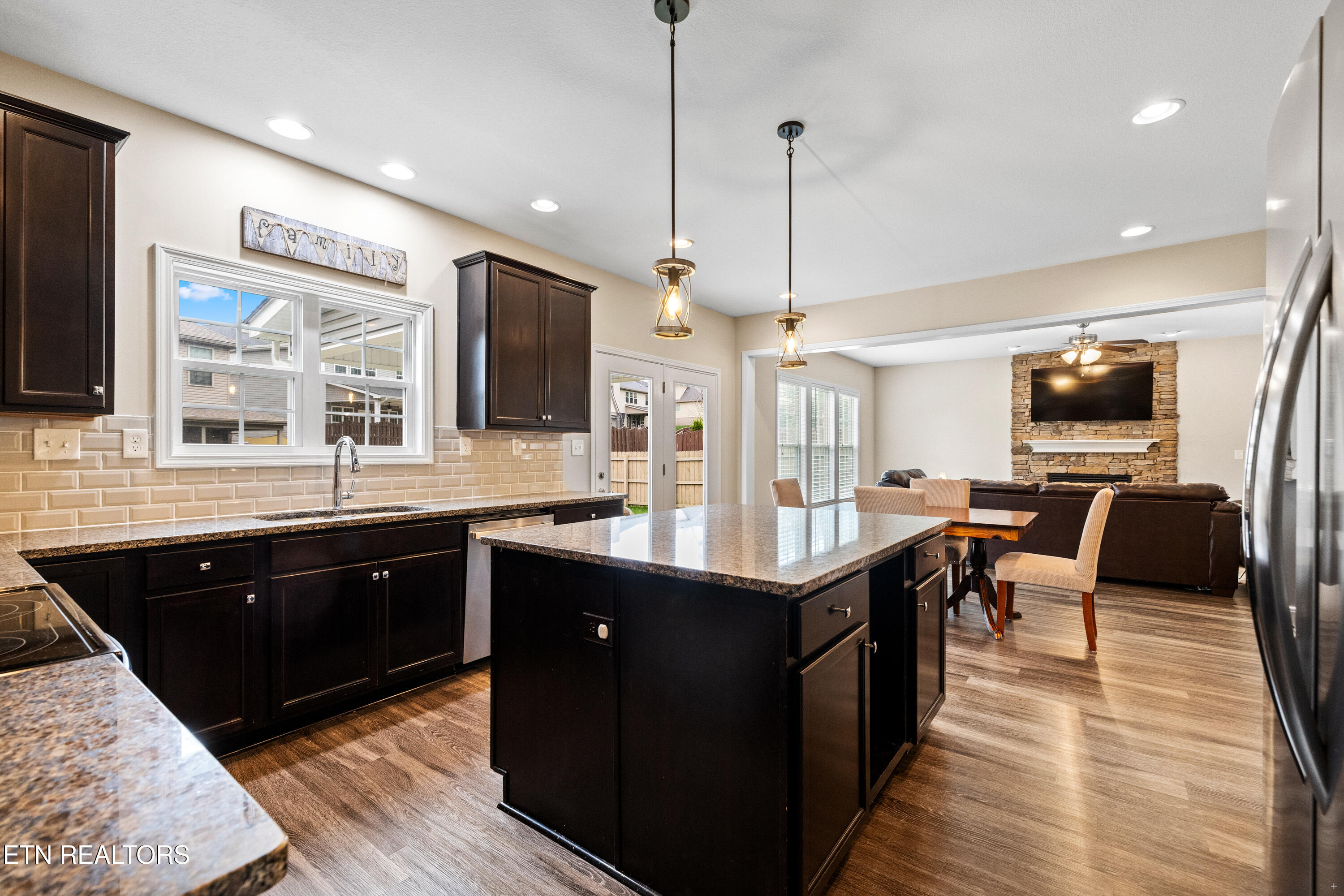 2058 Gusty Wind Lane Knoxville TN 37932