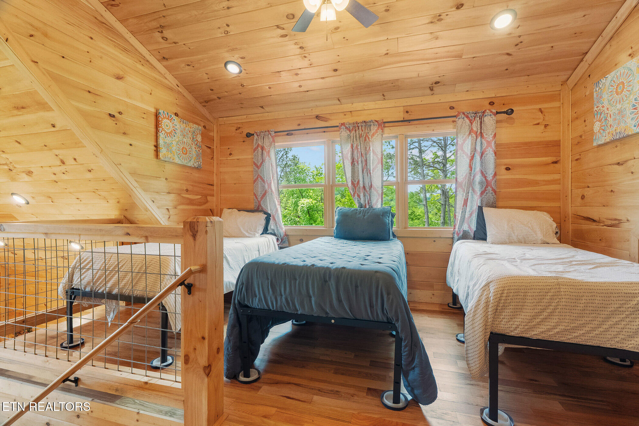 2015 Penny Way Pigeon Forge TN 37862