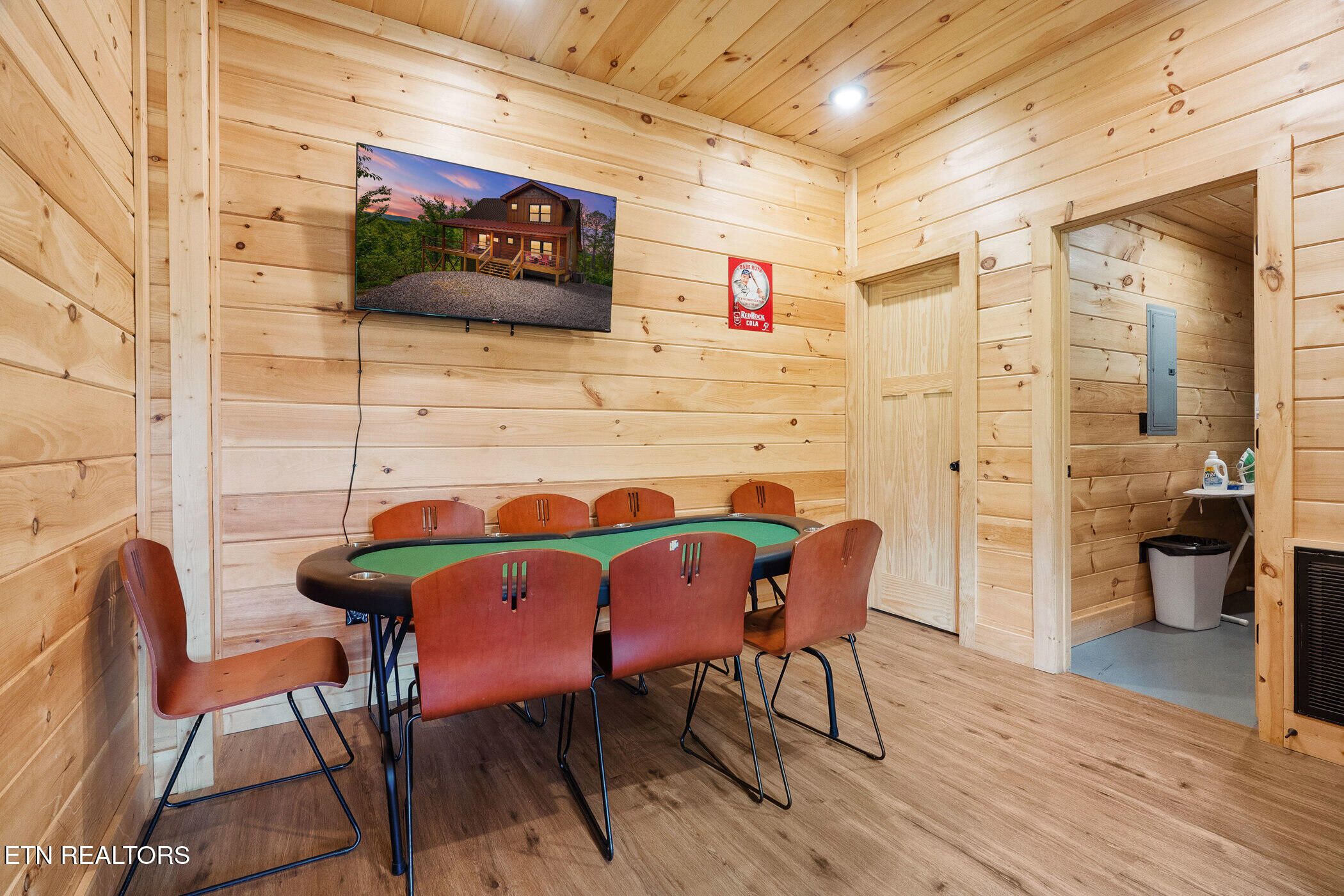 2015 Penny Way Pigeon Forge TN 37862