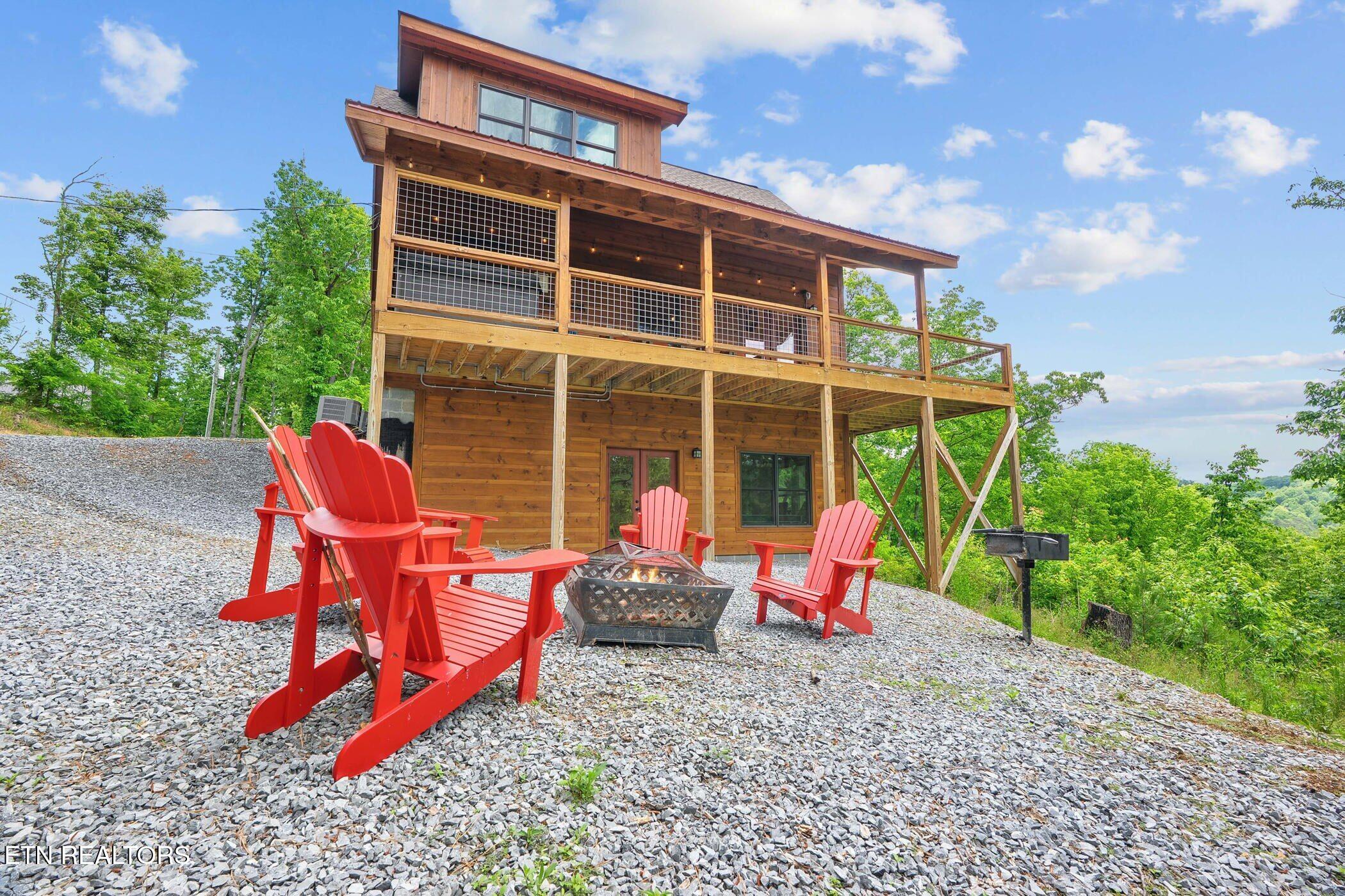 2015 Penny Way Pigeon Forge TN 37862