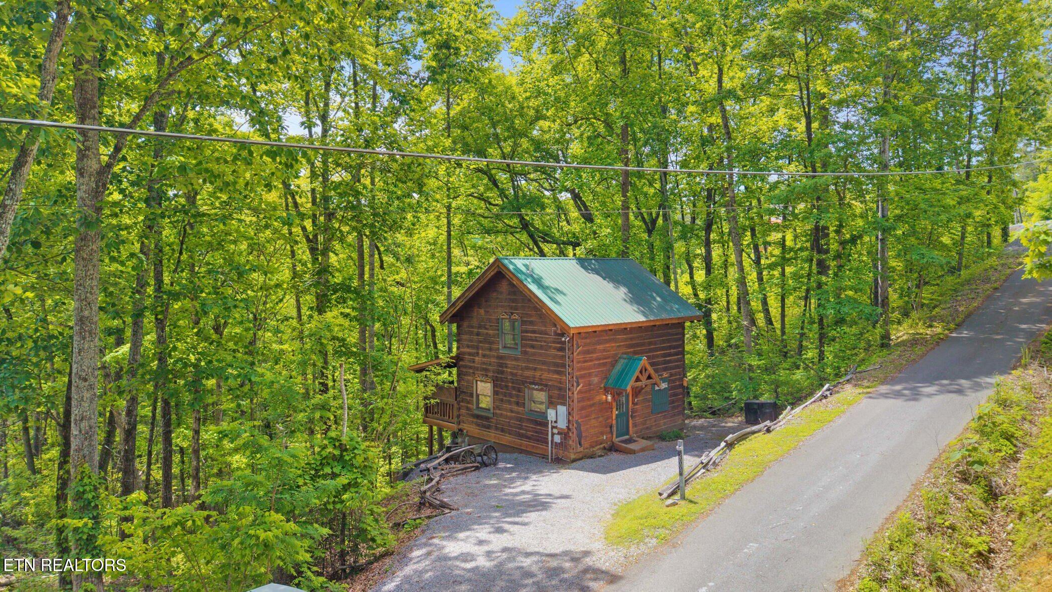 2015 Penny Way Pigeon Forge TN 37862