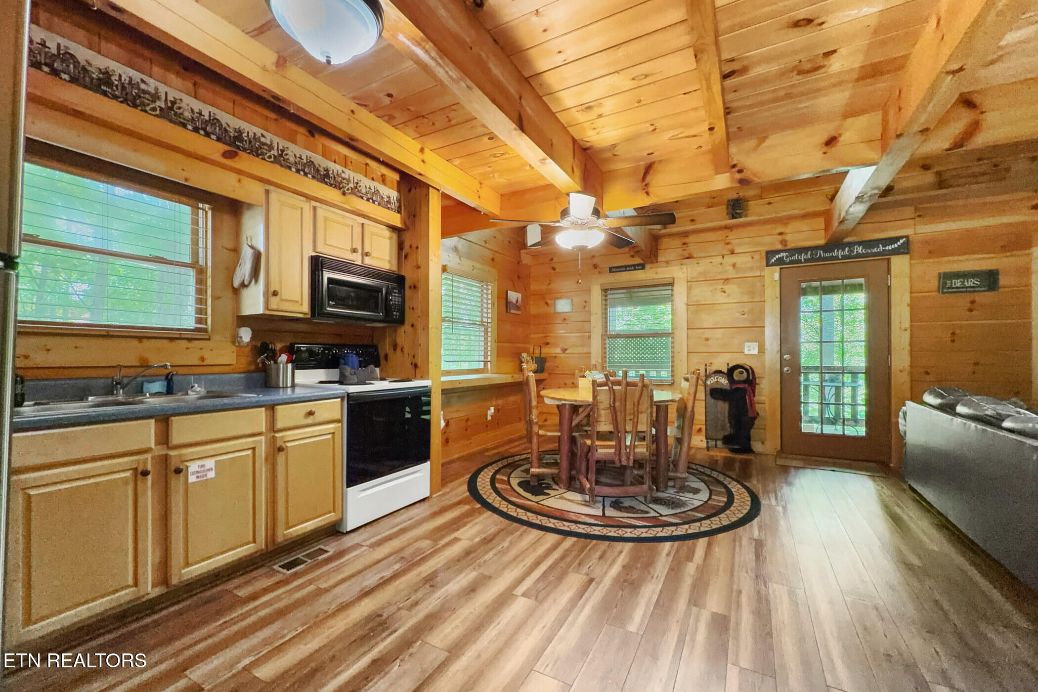 2015 Penny Way Pigeon Forge TN 37862