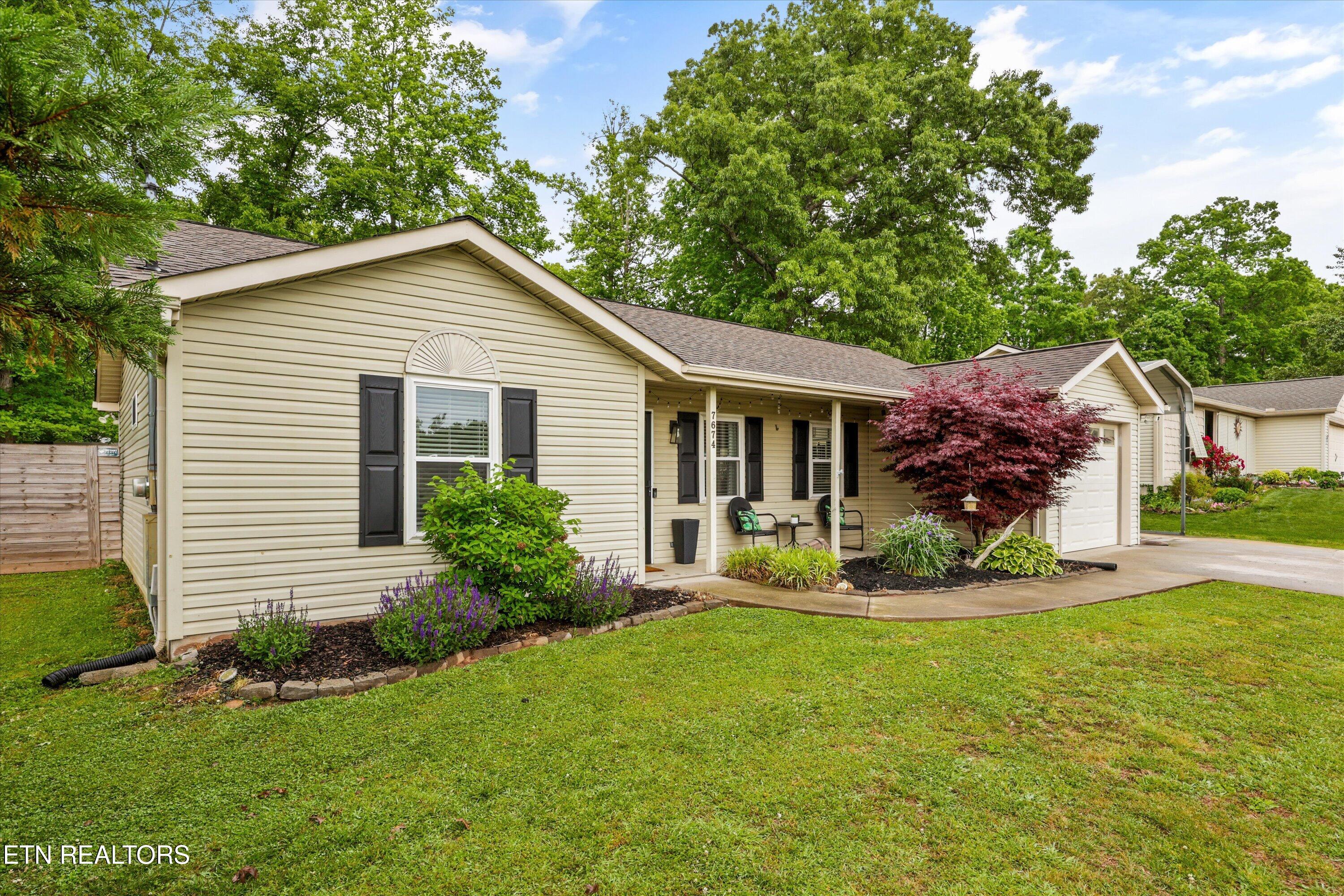7674 Trey Oaks Lane Knoxville TN 37918