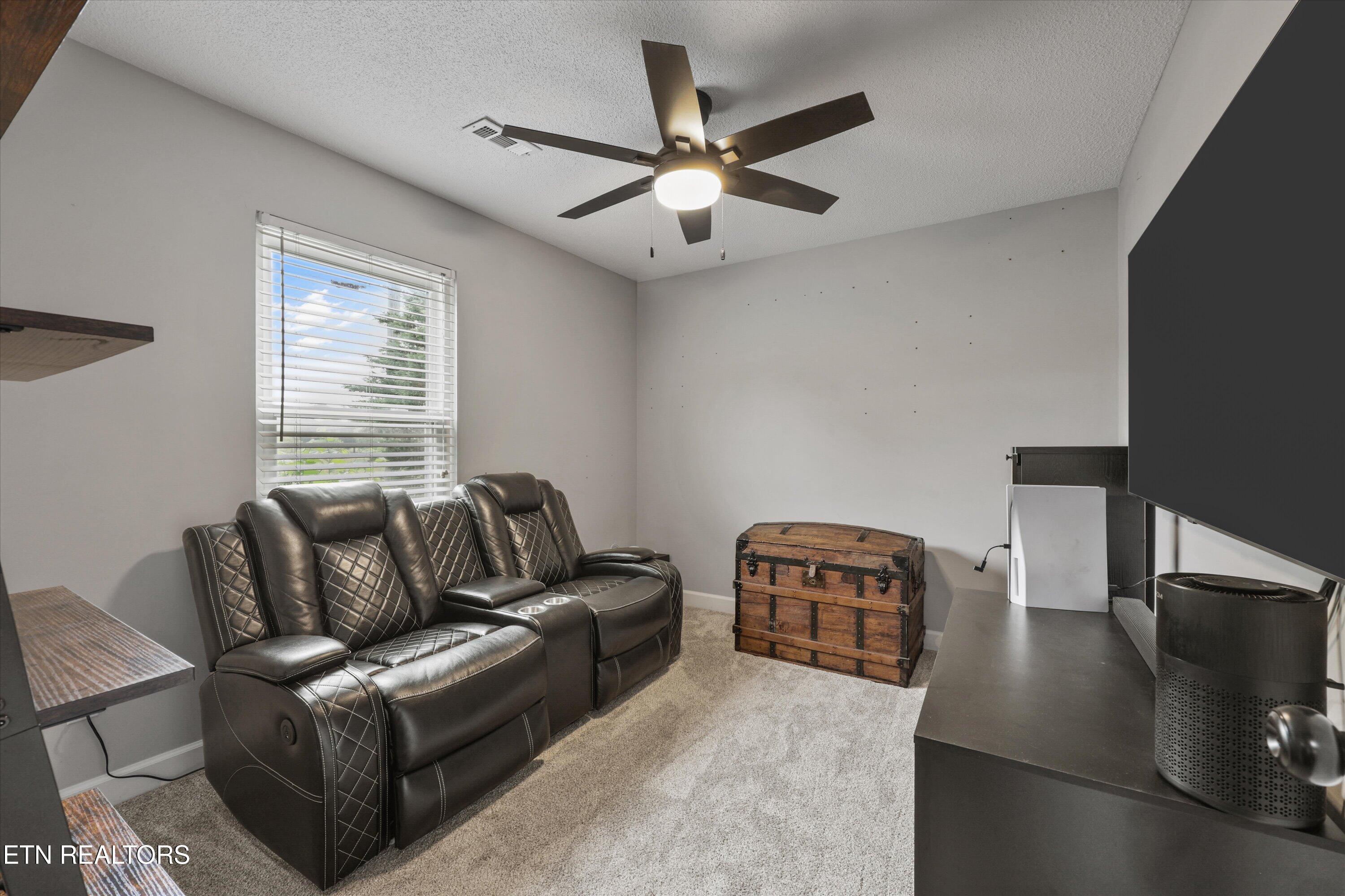 7674 Trey Oaks Lane Knoxville TN 37918