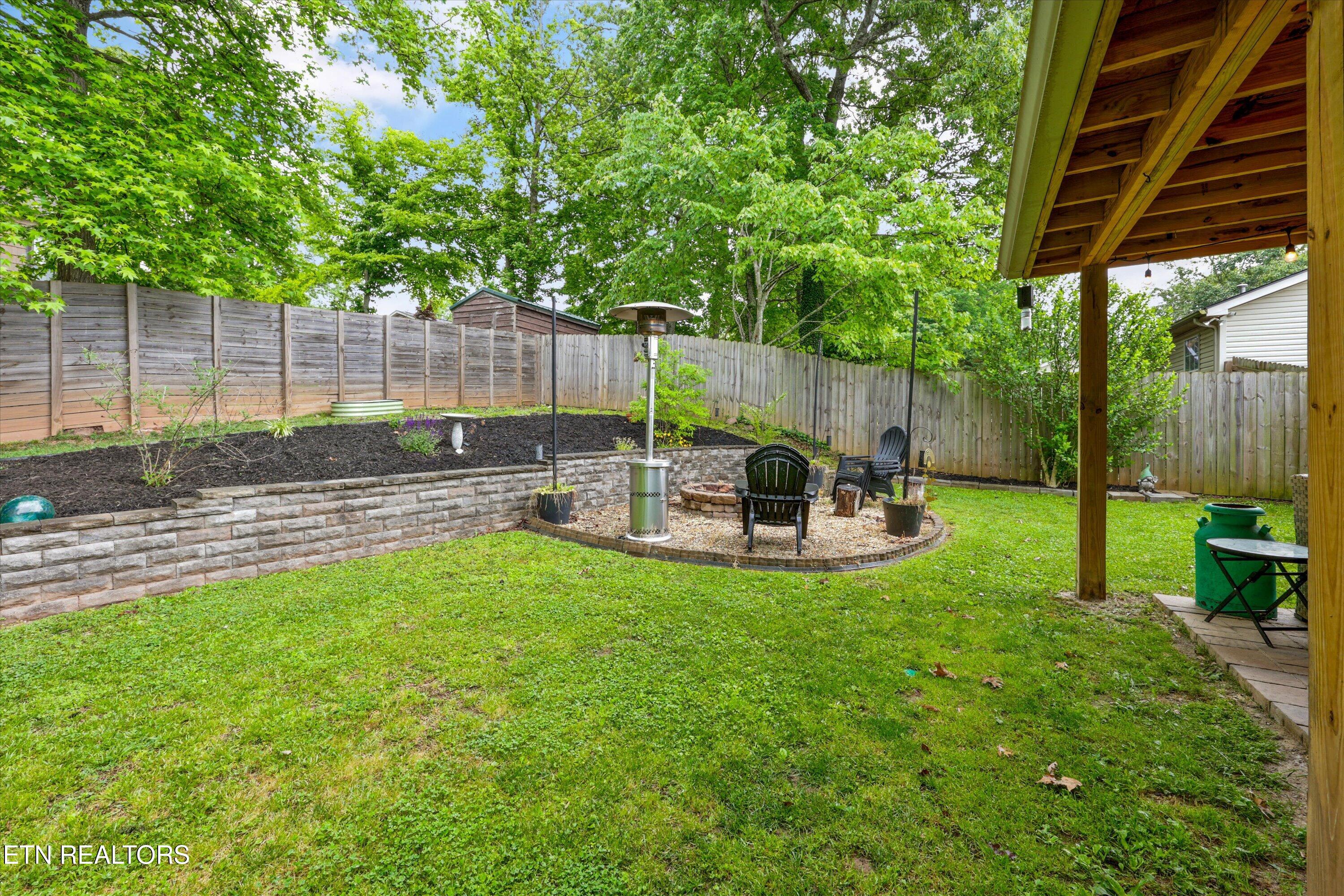 7674 Trey Oaks Lane Knoxville TN 37918