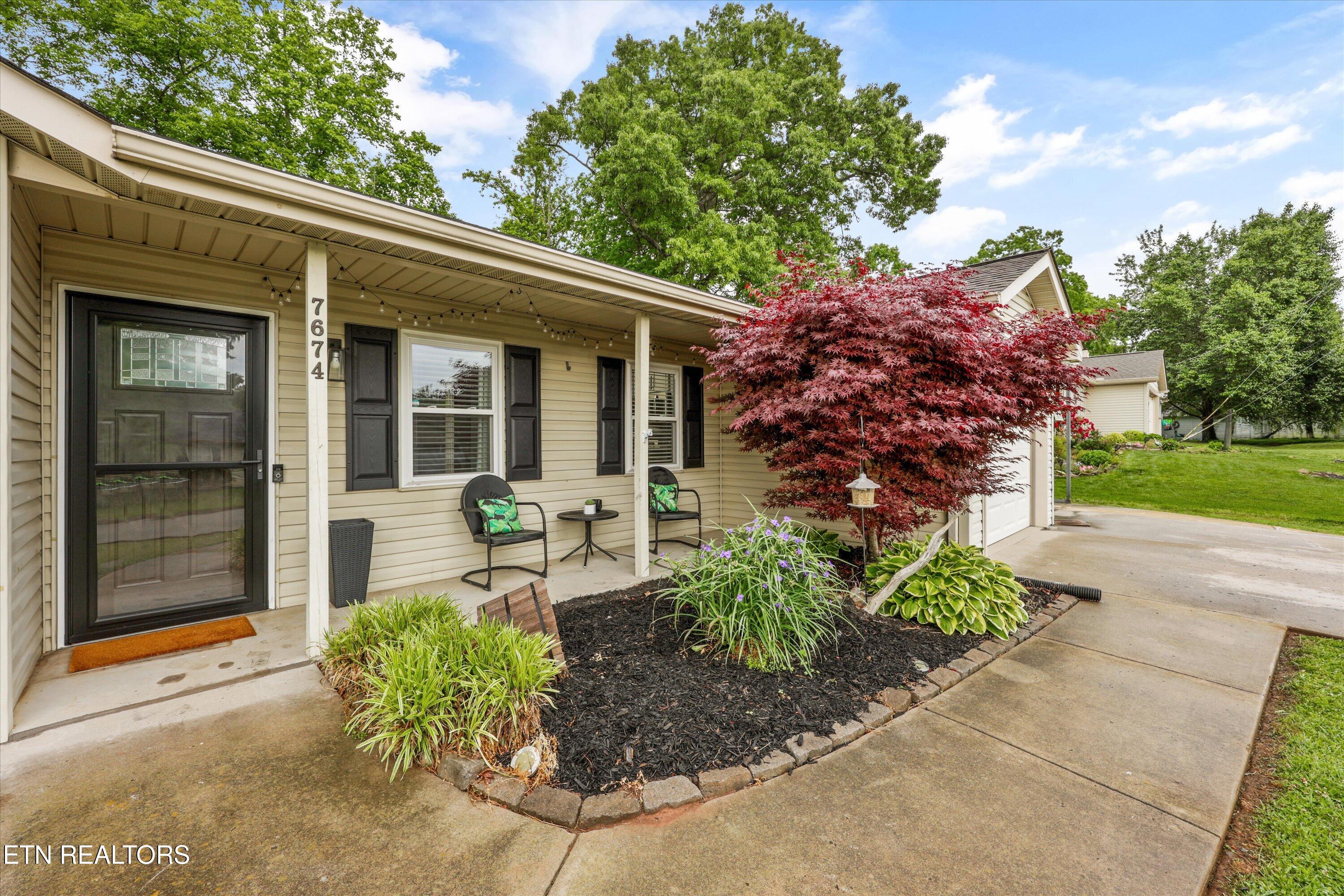 7674 Trey Oaks Lane Knoxville TN 37918
