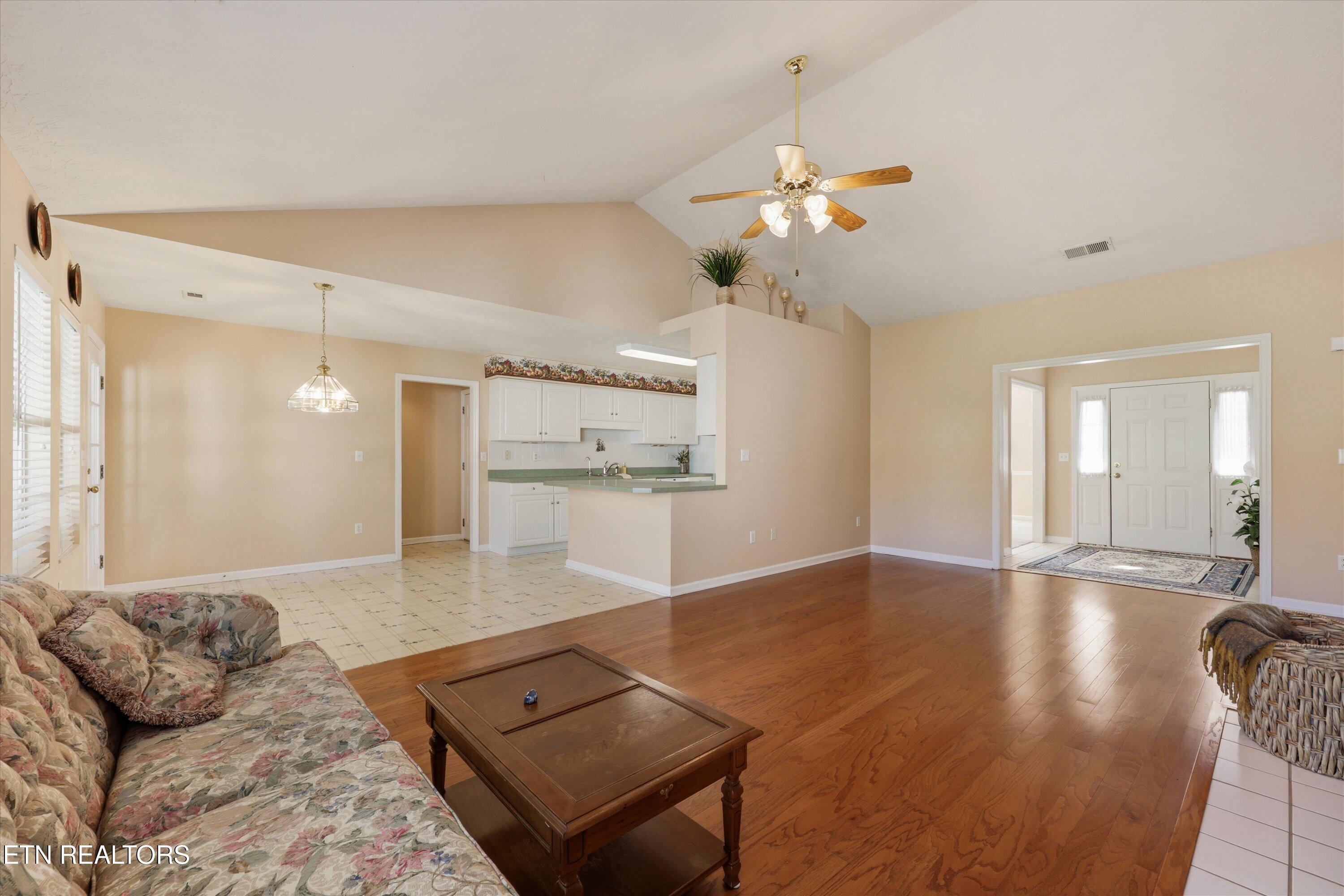 1721 Totanka Lane Knoxville TN 37931