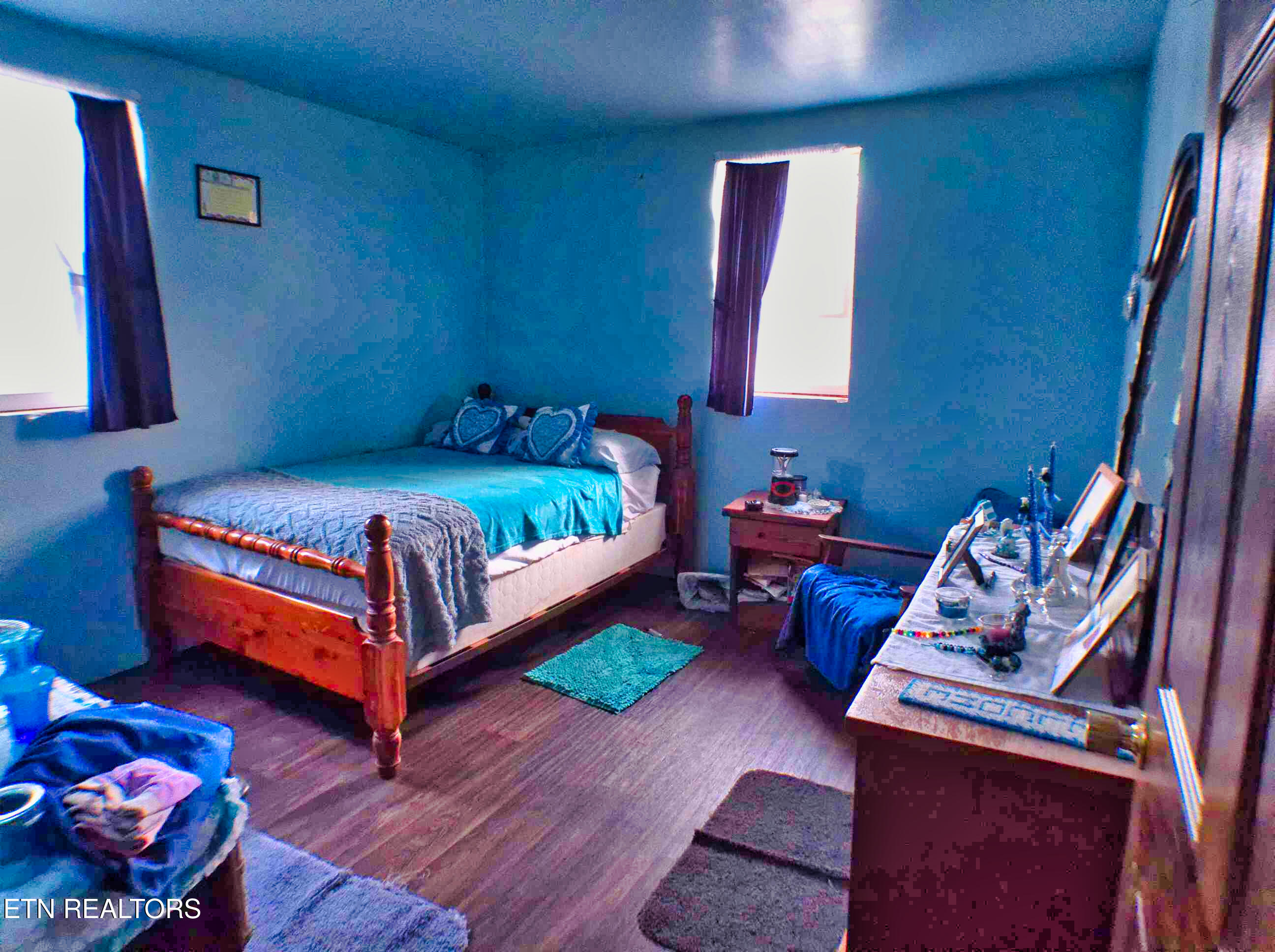 1139 Deer Lodge Highway Sunbright TN 37872