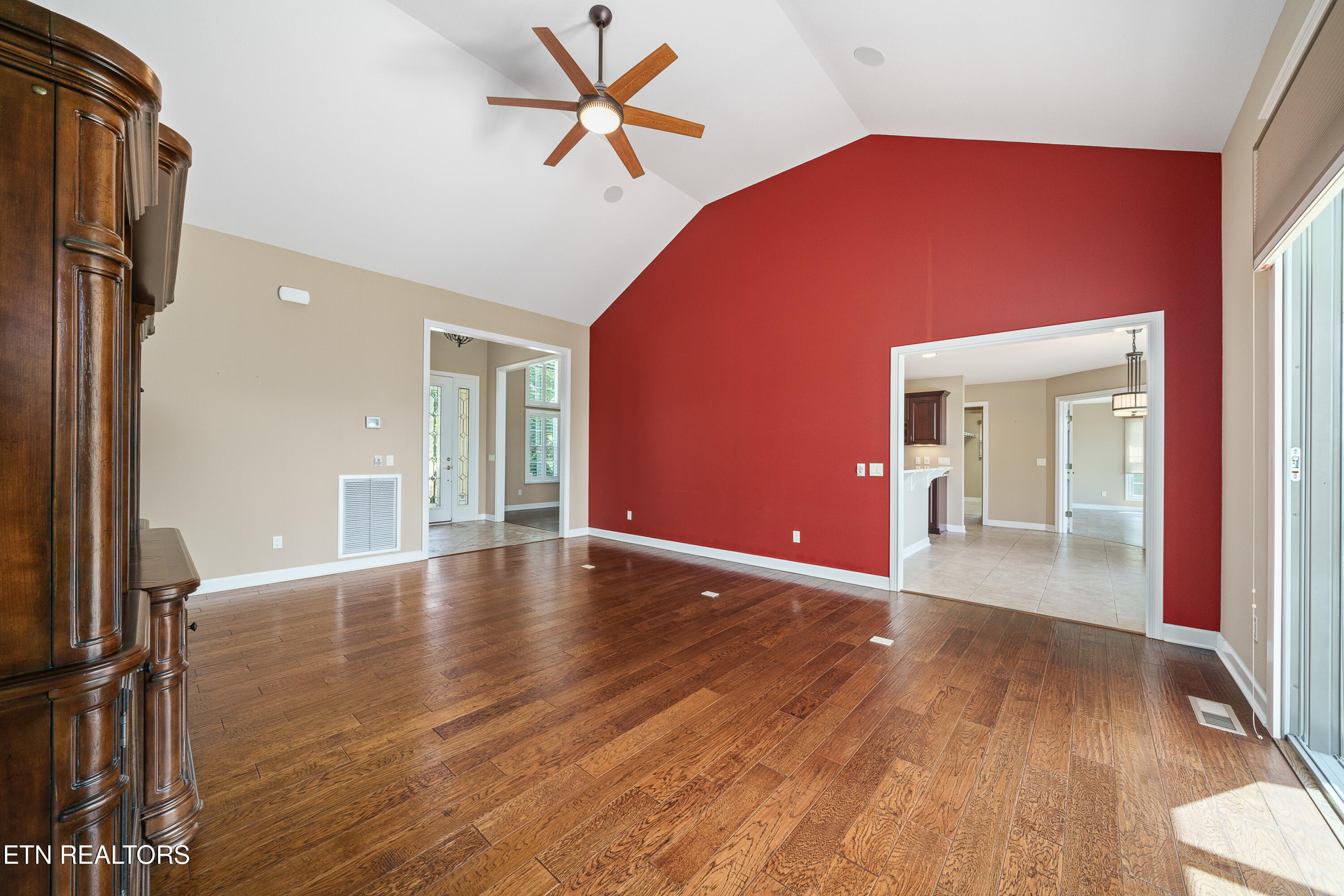 40 Bluff View Terrace Crossville TN 38558