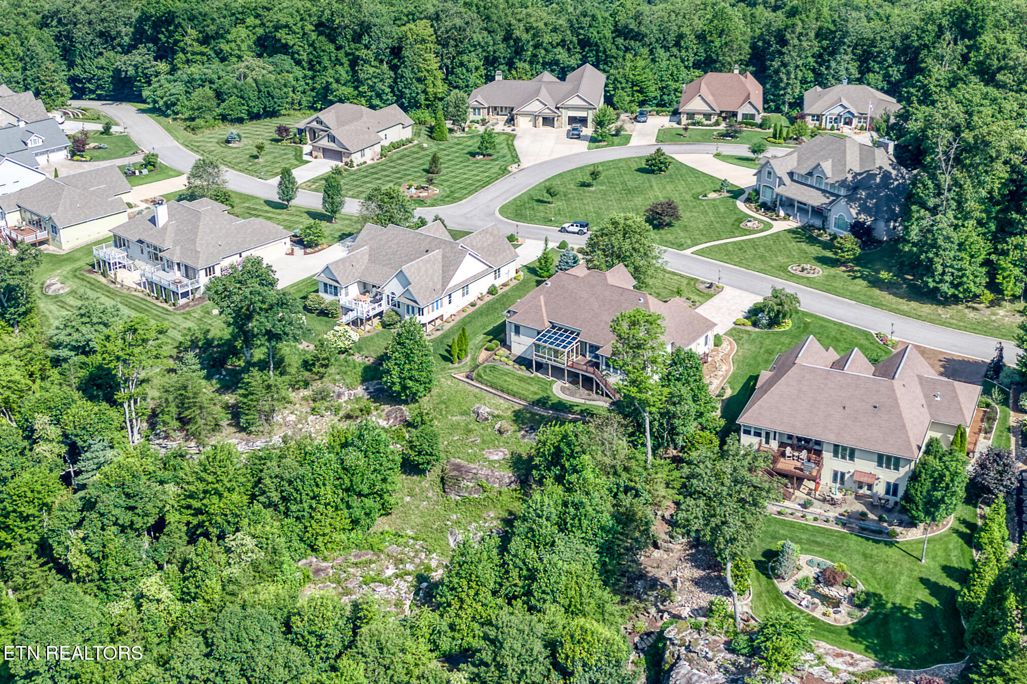 40 Bluff View Terrace Crossville TN 38558