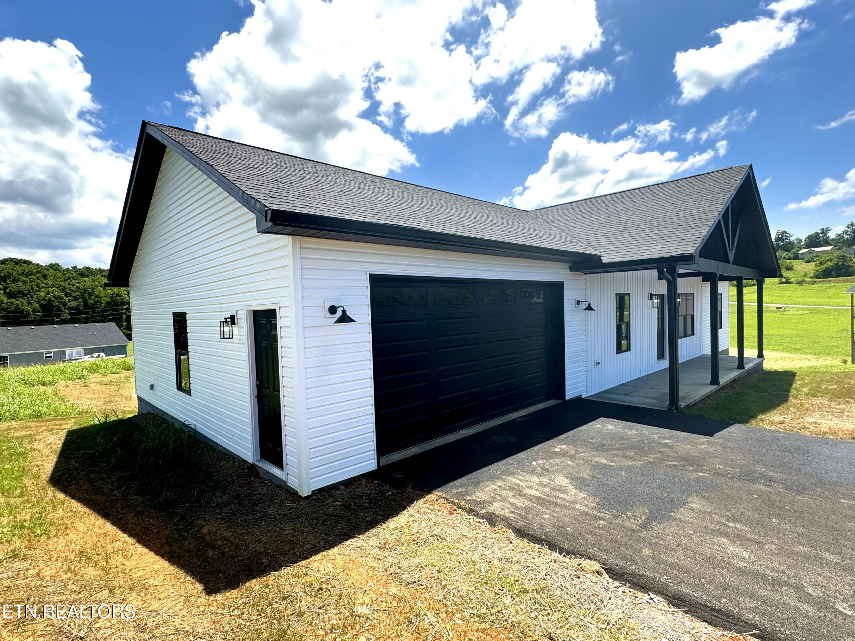 3016 Easy Going Lane Newport TN 37821