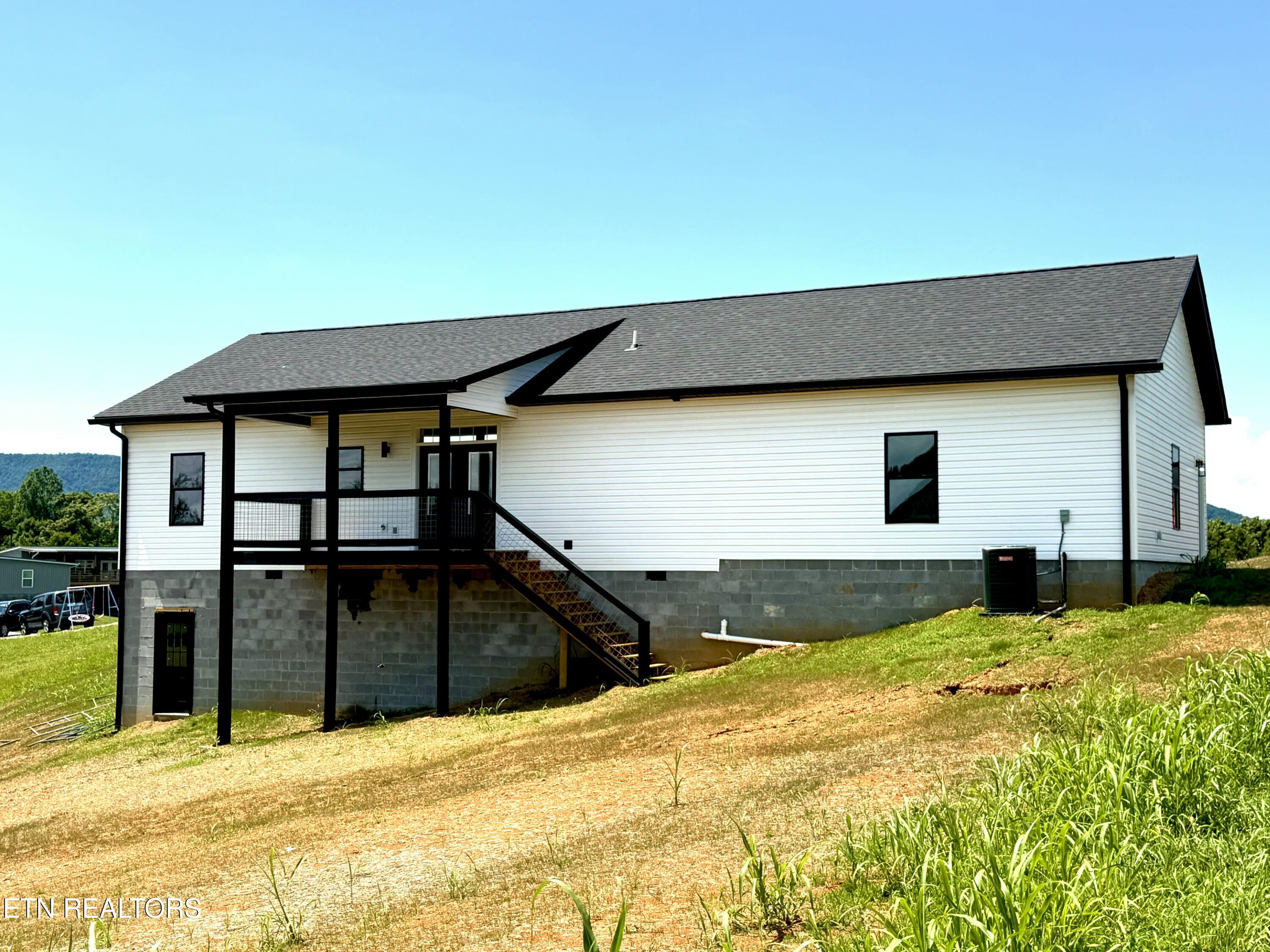 3016 Easy Going Lane Newport TN 37821