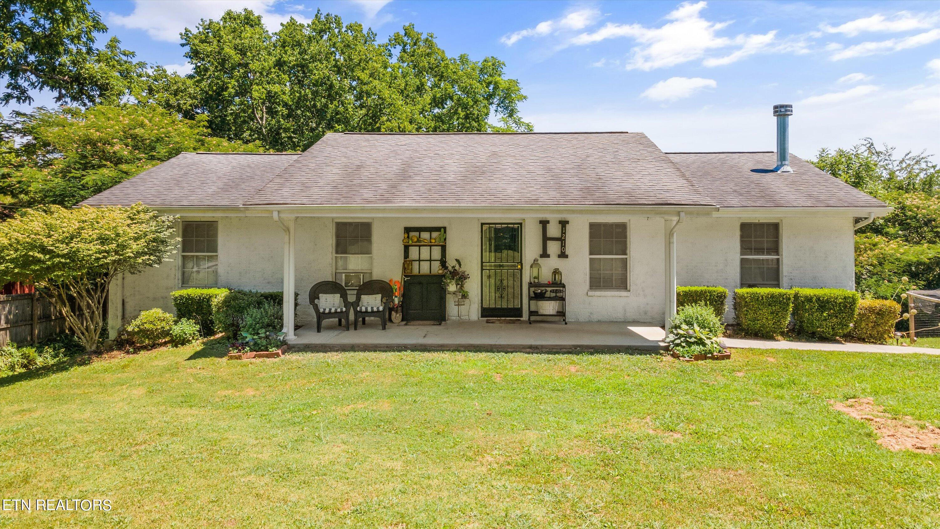 1210 Granville Conner Road Powell TN 37849
