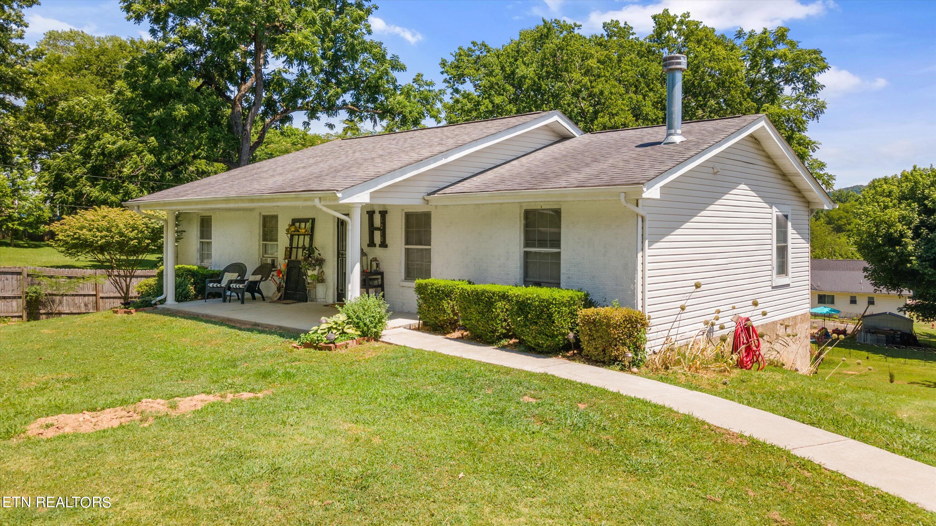 1210 Granville Conner Road Powell TN 37849
